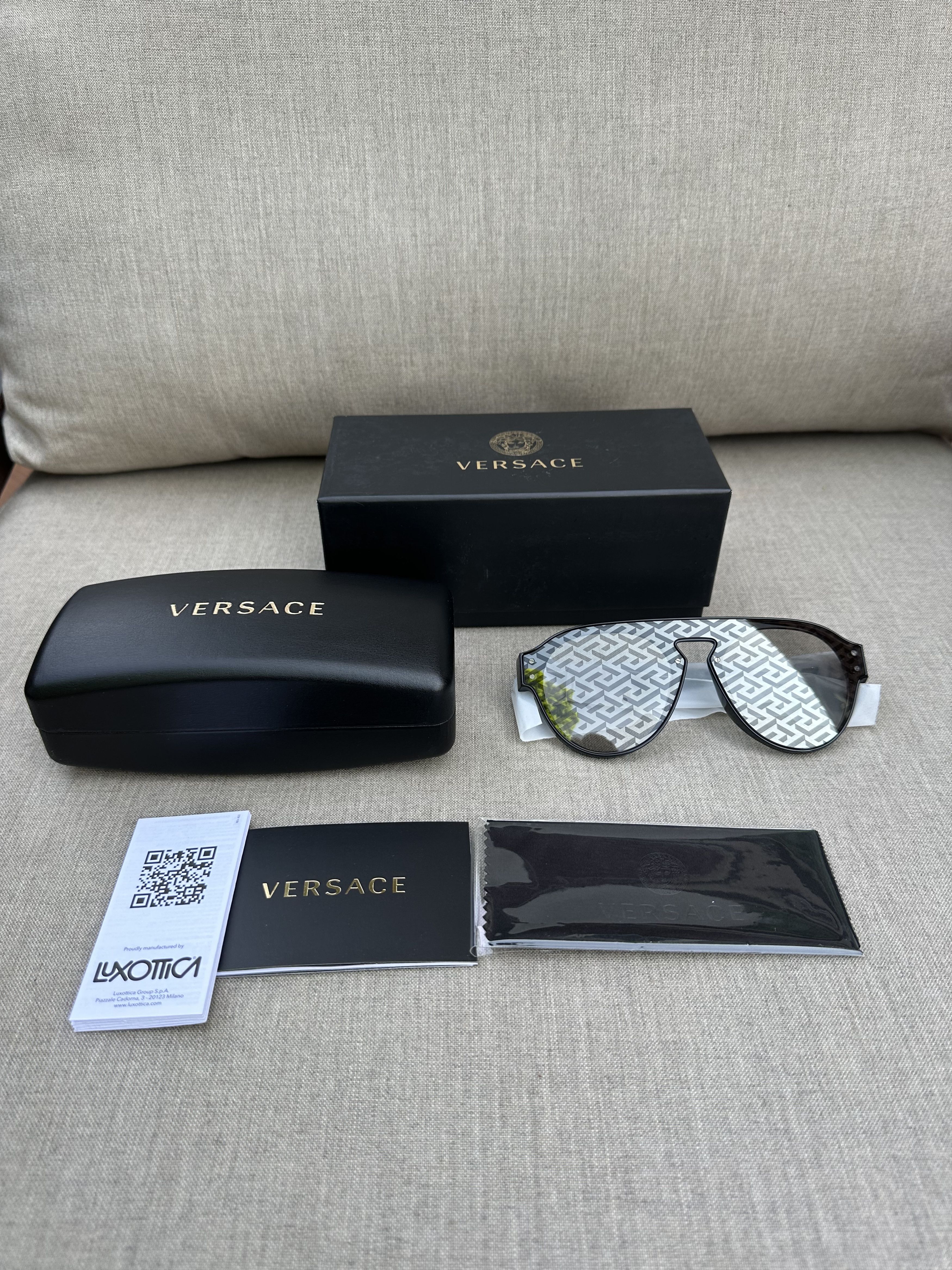Versace 🕶️ Versace VE4420 Monogram Sunglasses – Brand New Size ONE SIZE - 2 Thumbnail