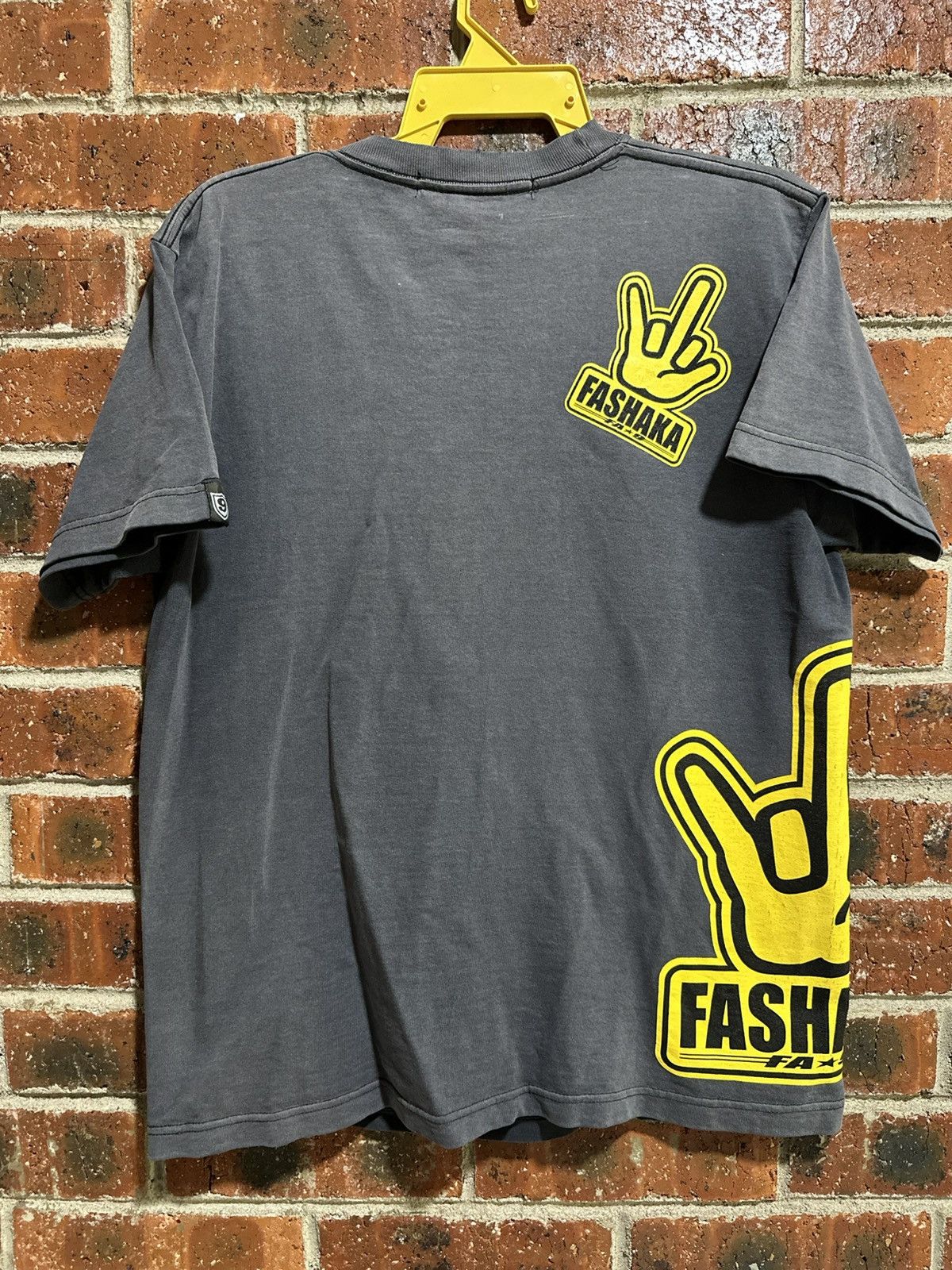 Japanese Brand Thrashed Vintage Fashaka Sun Faded Tee Size US L / EU 52-54 / 3 - 1 Thumbnail