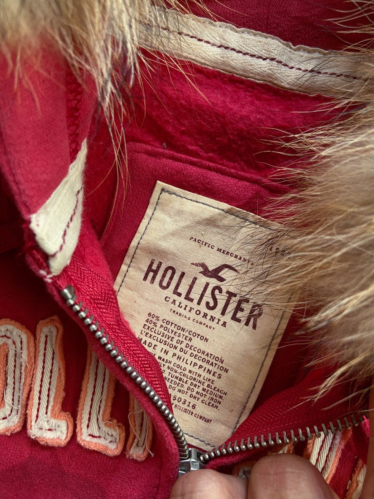 Hollister HOLLISTER FAUX FUR ZIP HOODIE Size US S / EU 44-46 / 1 - 9 Thumbnail
