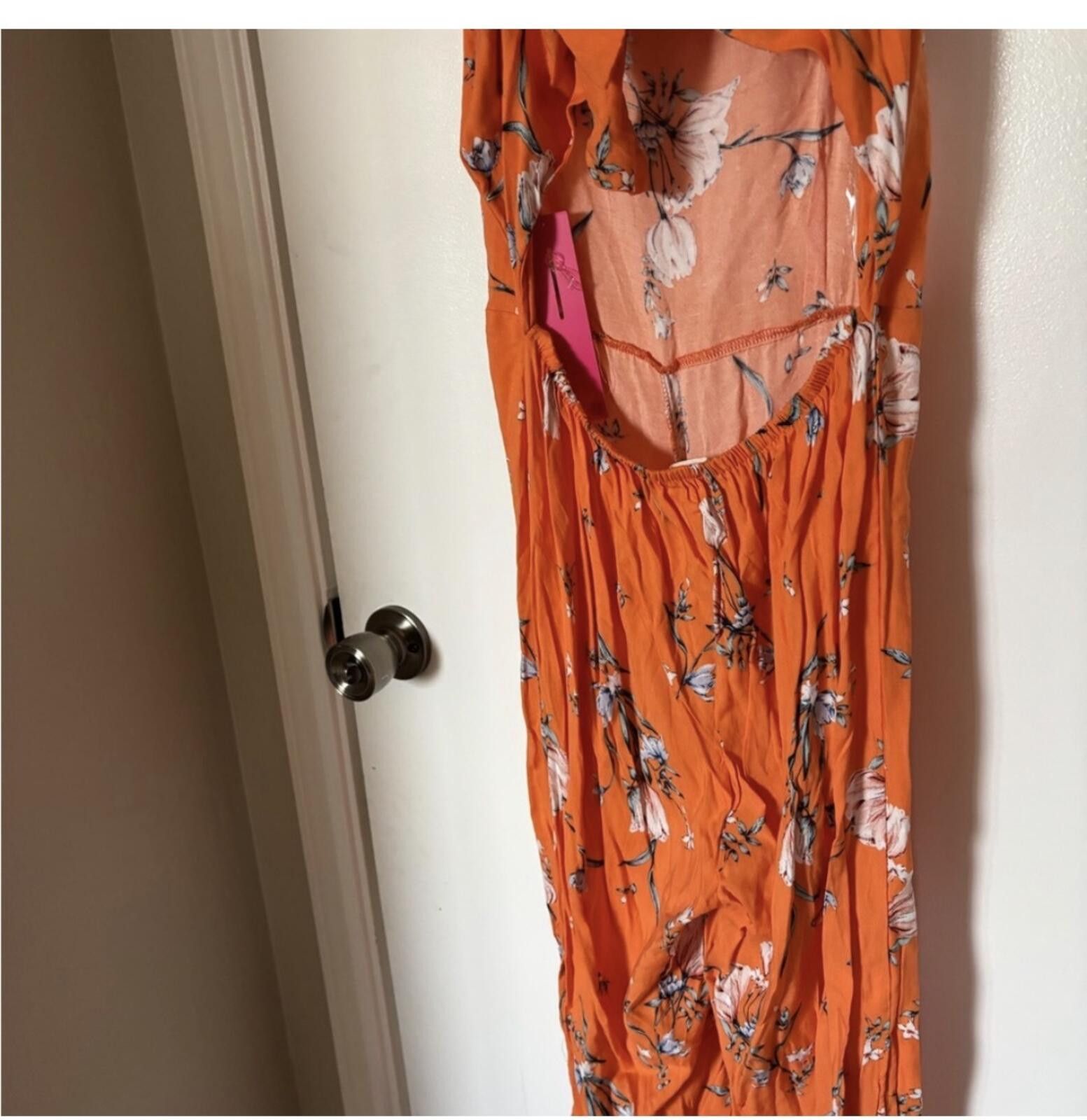 Other (Shosho) Floral Orange 1-piece romper Size 32" / US 10 / IT 46 - 5 Thumbnail