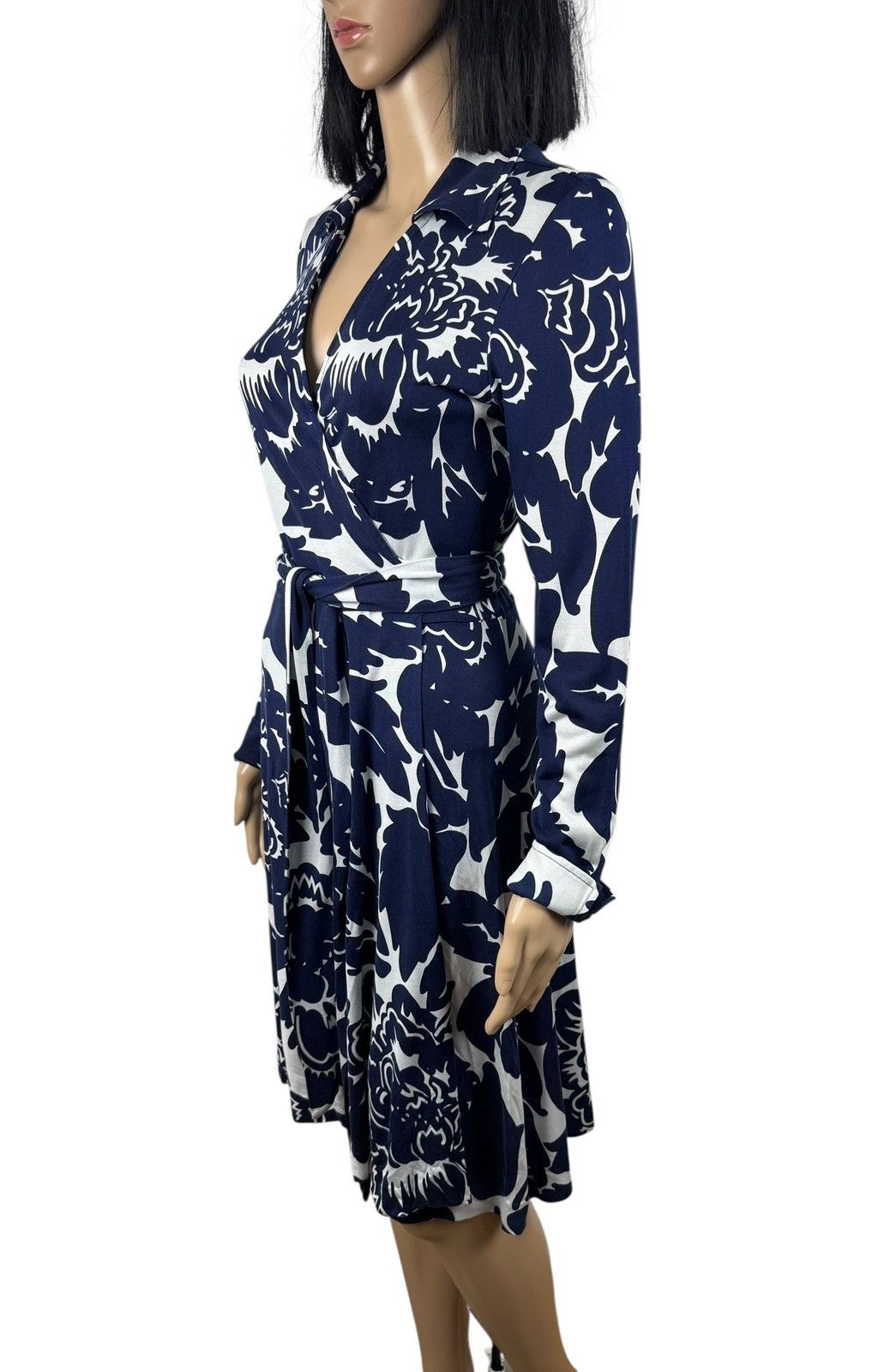 Diane von Furstenberg Diane Von Furstenberg Floral Printed Jersey Wrap Dress Silk Size M / US 6-8 / IT 42-44 - 5 Thumbnail