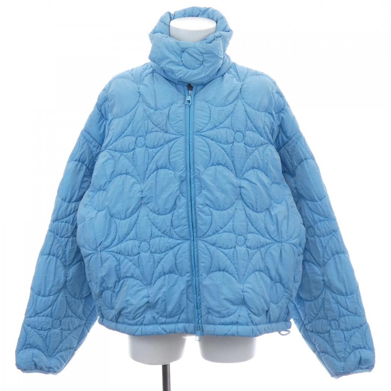 Louis Vuitton Louis Vuitton Louis Vuitton Monogram Flower Quilted Jacket Textile Outerwear HIB62ETYX DUTY FREE for USA Size ONE SIZE - 1 Thumbnail