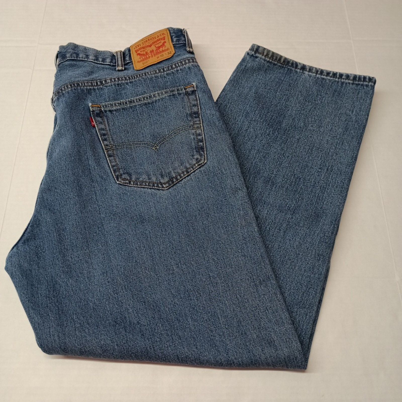 Levi's Levis 550 Jeans Men's 42x32 Blue Relaxed Fit Medium Denim Size US 42 / EU 58 - 1 Thumbnail