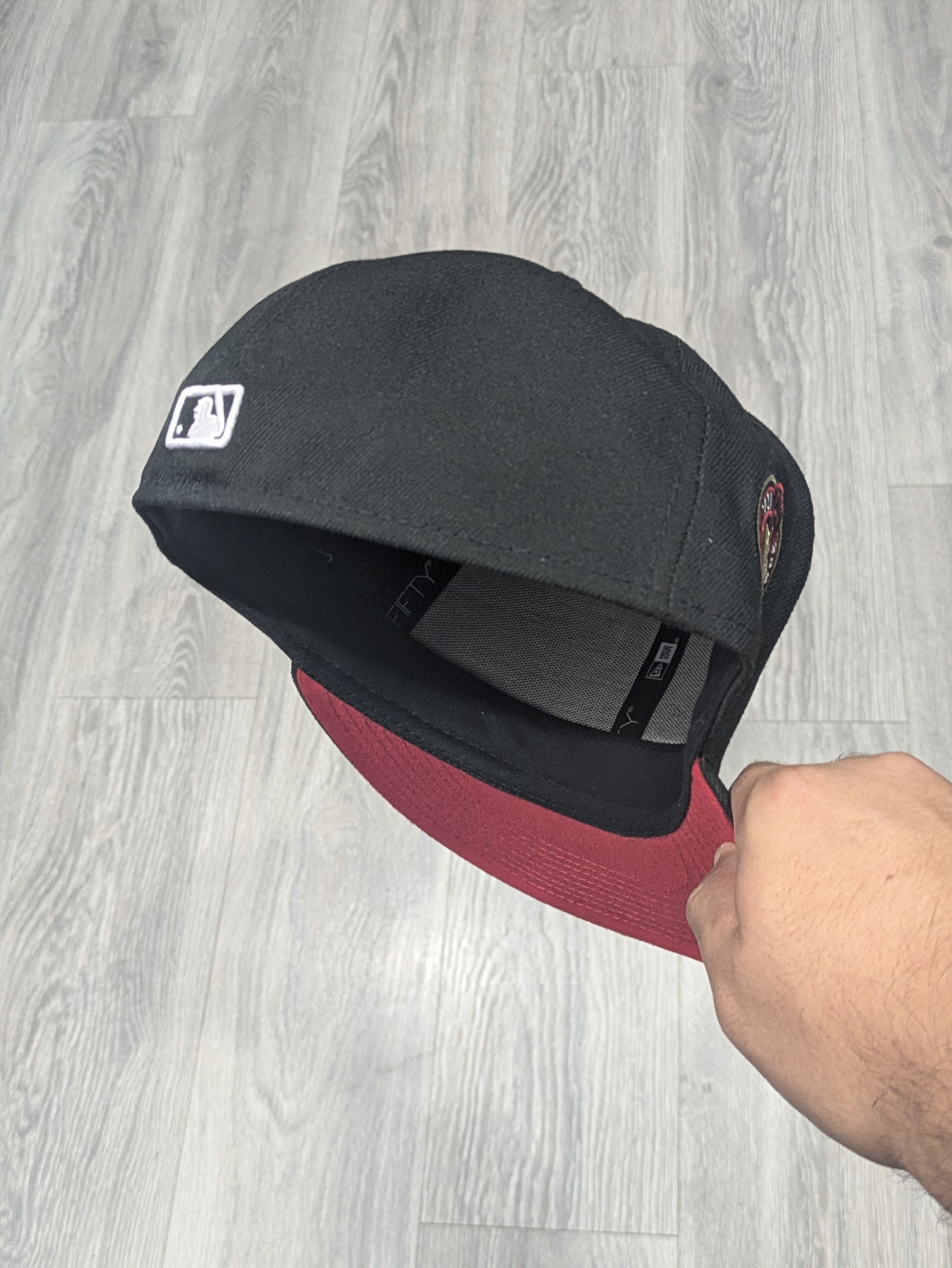 New Era 59fifty Milwaukee Brewers 7 3/4 Black Red Size ONE SIZE - 3 Thumbnail