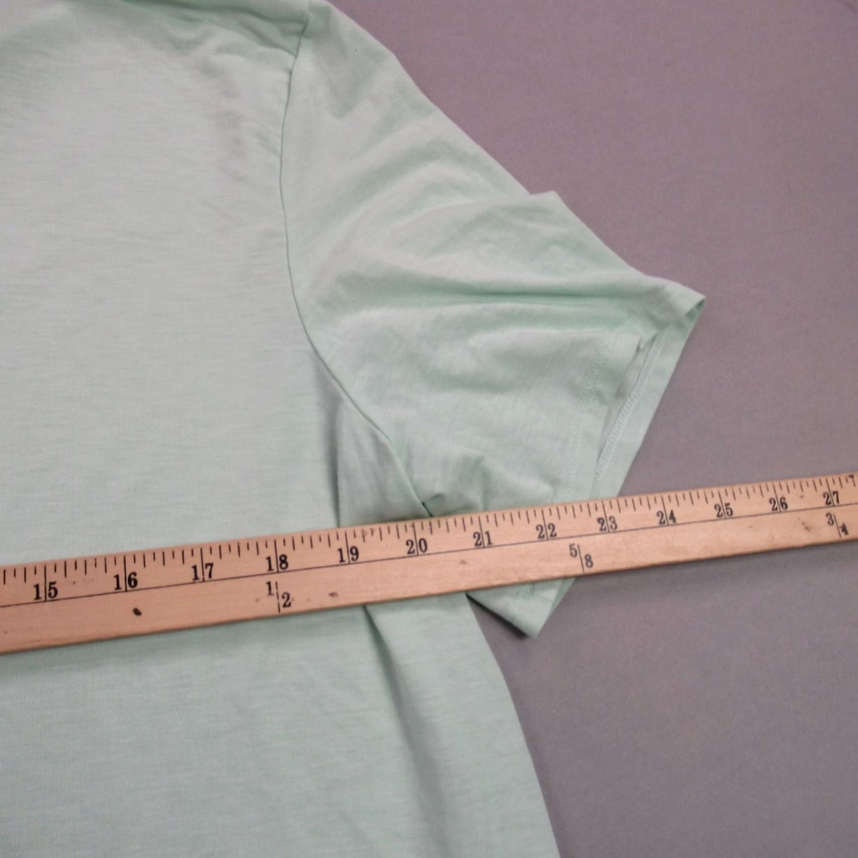 The North Face The North Face Shirt Womens XL Short Sleeve Lightweight Casual Stretch Green Logo Knit T-Shirt Mens Womens Girls? Size XL / US 12-14 / IT 48-50 - 6 Thumbnail