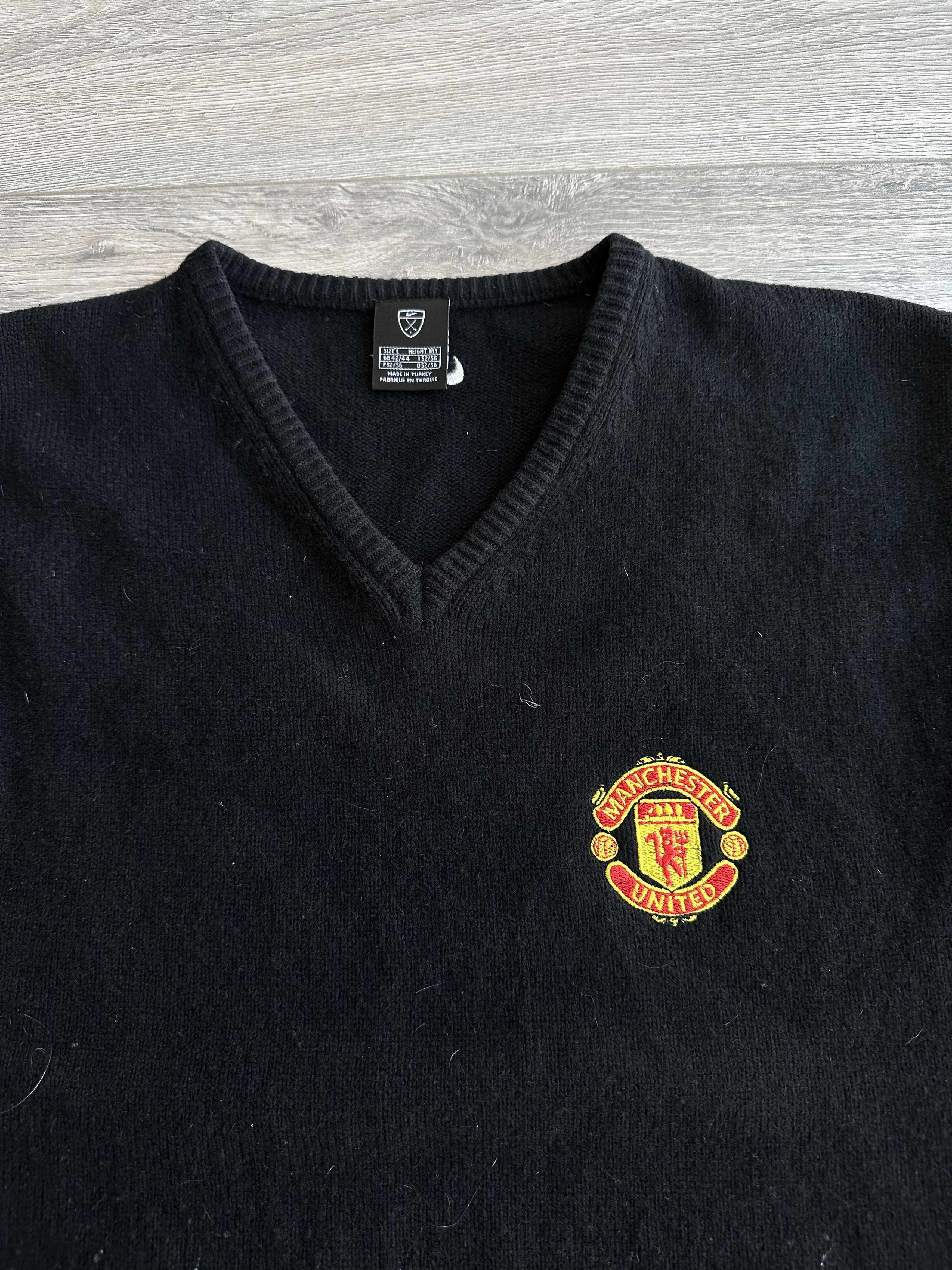 Nike Nike Manchester United Wool Vest Size US L / EU 52-54 / 3 - 3 Thumbnail