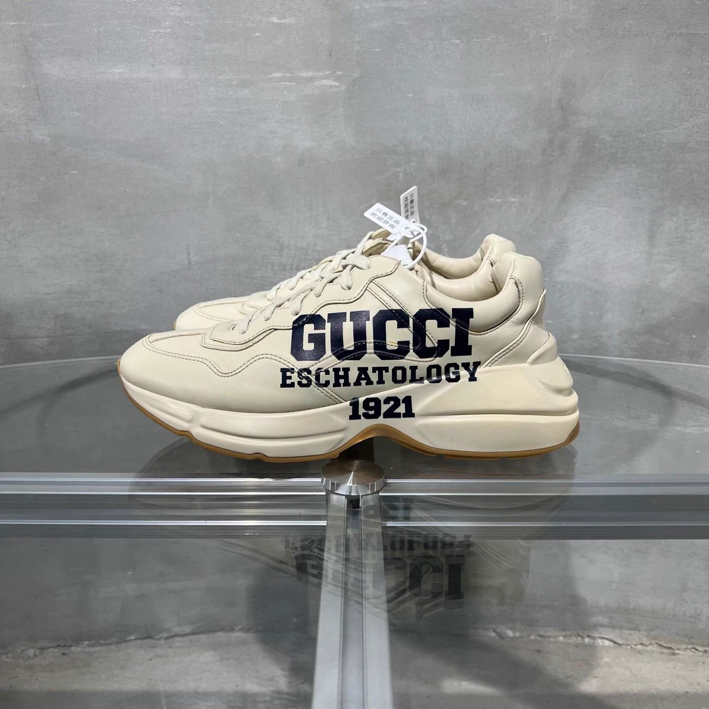 Gucci Gucci cream dad shoe 42 Size US 9 / EU 42 - 3 Thumbnail