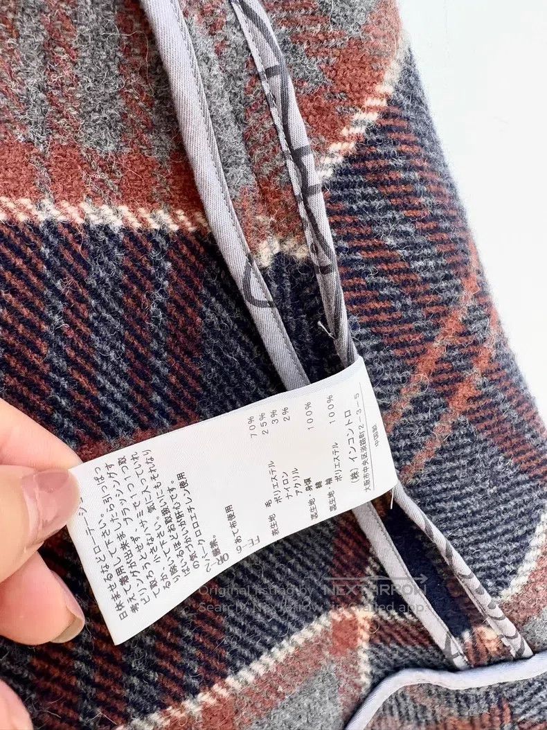 Vivienne Westwood Vivienne Westwood Gray Blue Plaid Witch Hat Cloak Saturn T Size S / US 4 / IT 40 - 9 Thumbnail