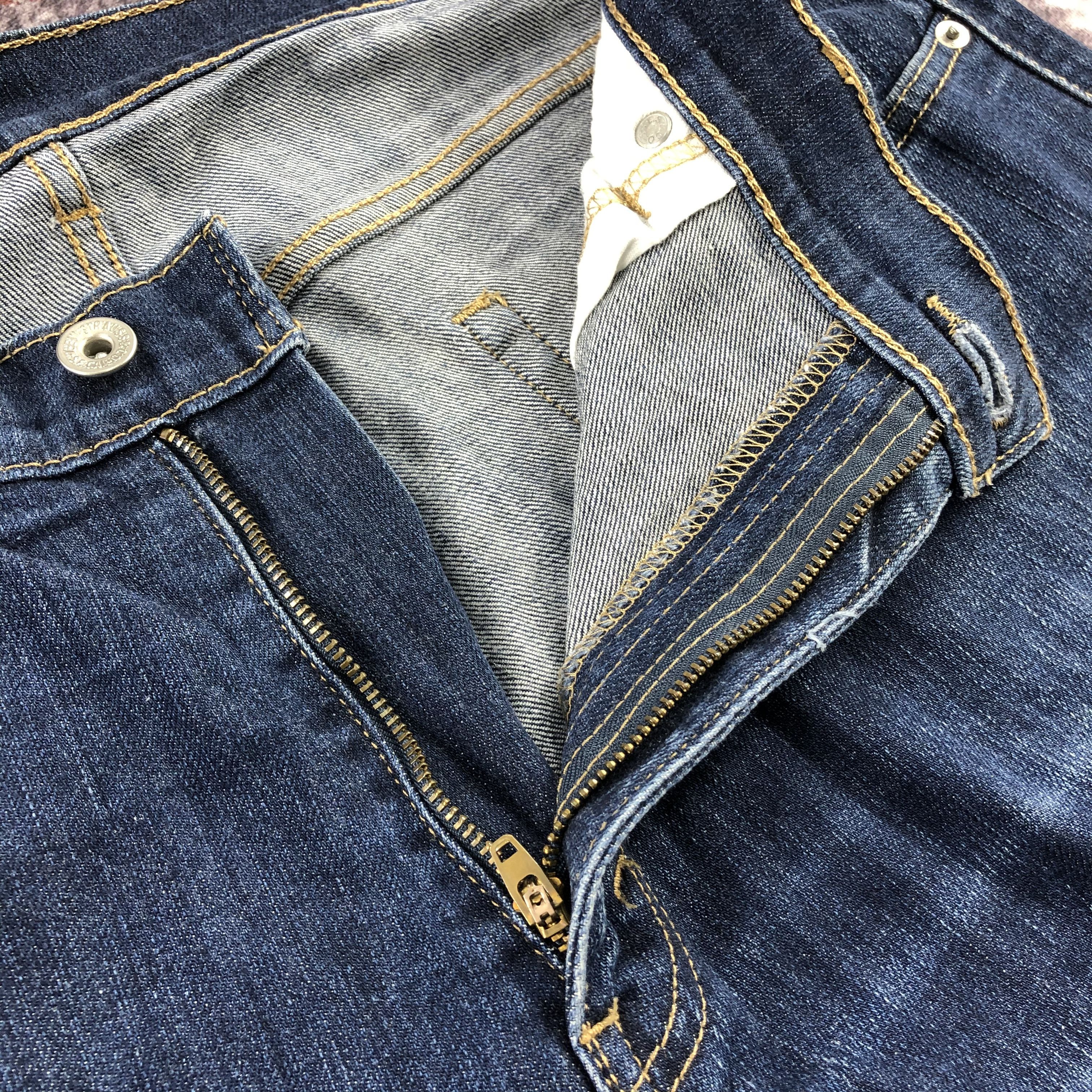 Levi's × Vintage Vintage Blue Wash Levis 514 Jeans-JM2808 Size US 36 / EU 52 - 8 Thumbnail