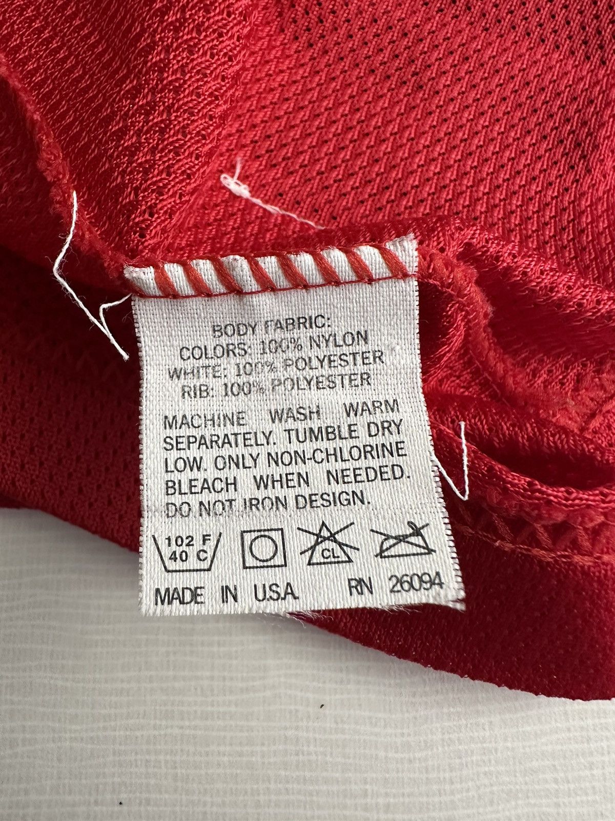 Champion × NBA × Vintage 90s NBA Champion Jersey Chicago Bulls BJ Armstrong 44/L Size US L / EU 52-54 / 3 - 8 Thumbnail