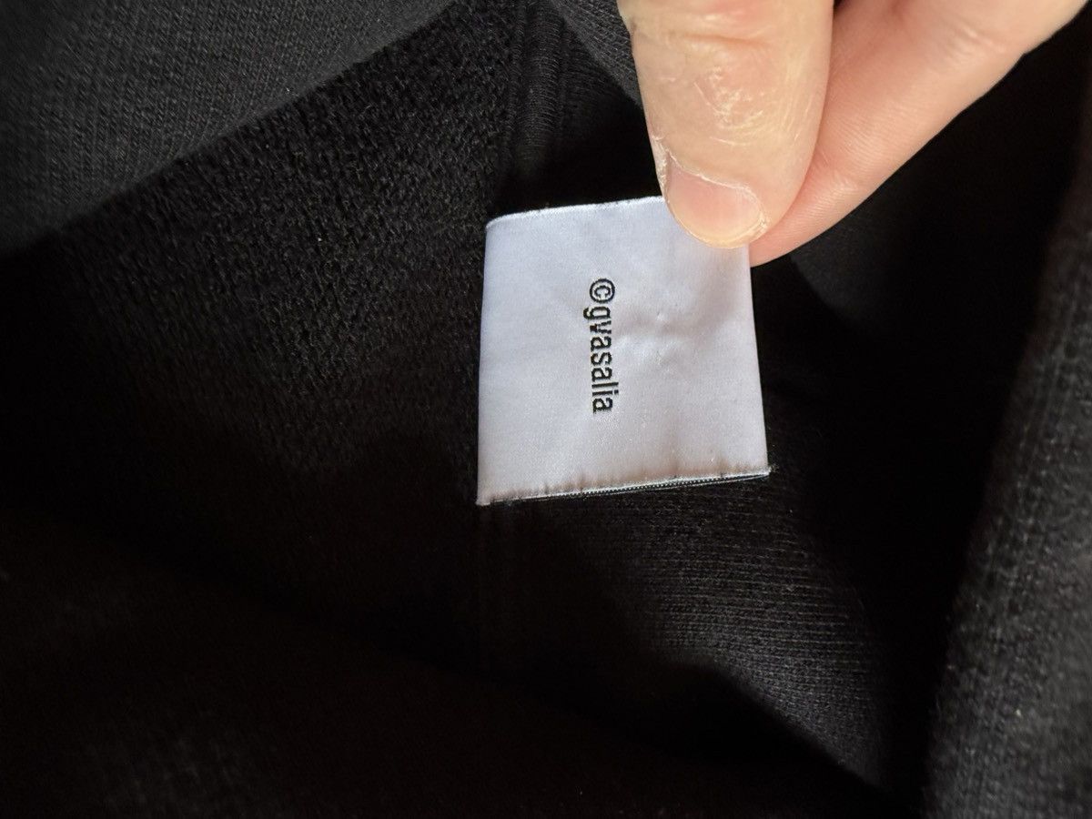 Vetements Vetements Hoodie Frienldy Logo black Great condition Size US S / EU 44-46 / 1 - 16 Thumbnail
