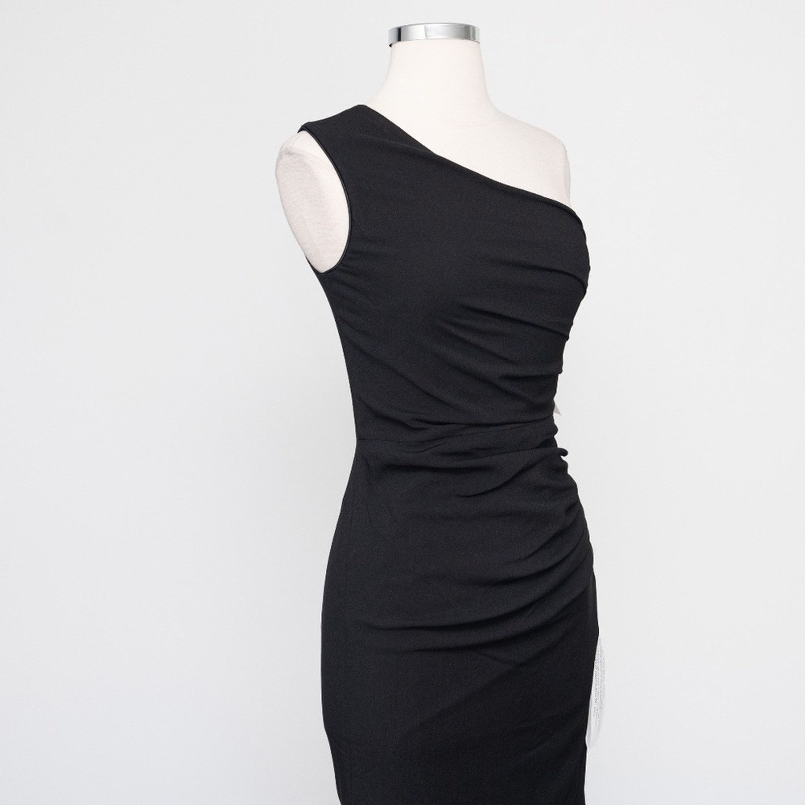 Dress the Population Dress the Population. Martine Stretch Crepe Dress. Size XS / US 0-2 / IT 36-38 - 9 Thumbnail