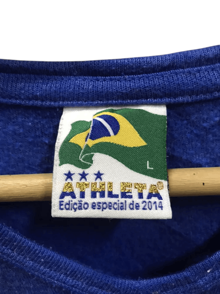 Japanese Brand Athleta Cafe Do Brasil Tshirts Size US M / EU 48-50 / 2 - 7 Thumbnail