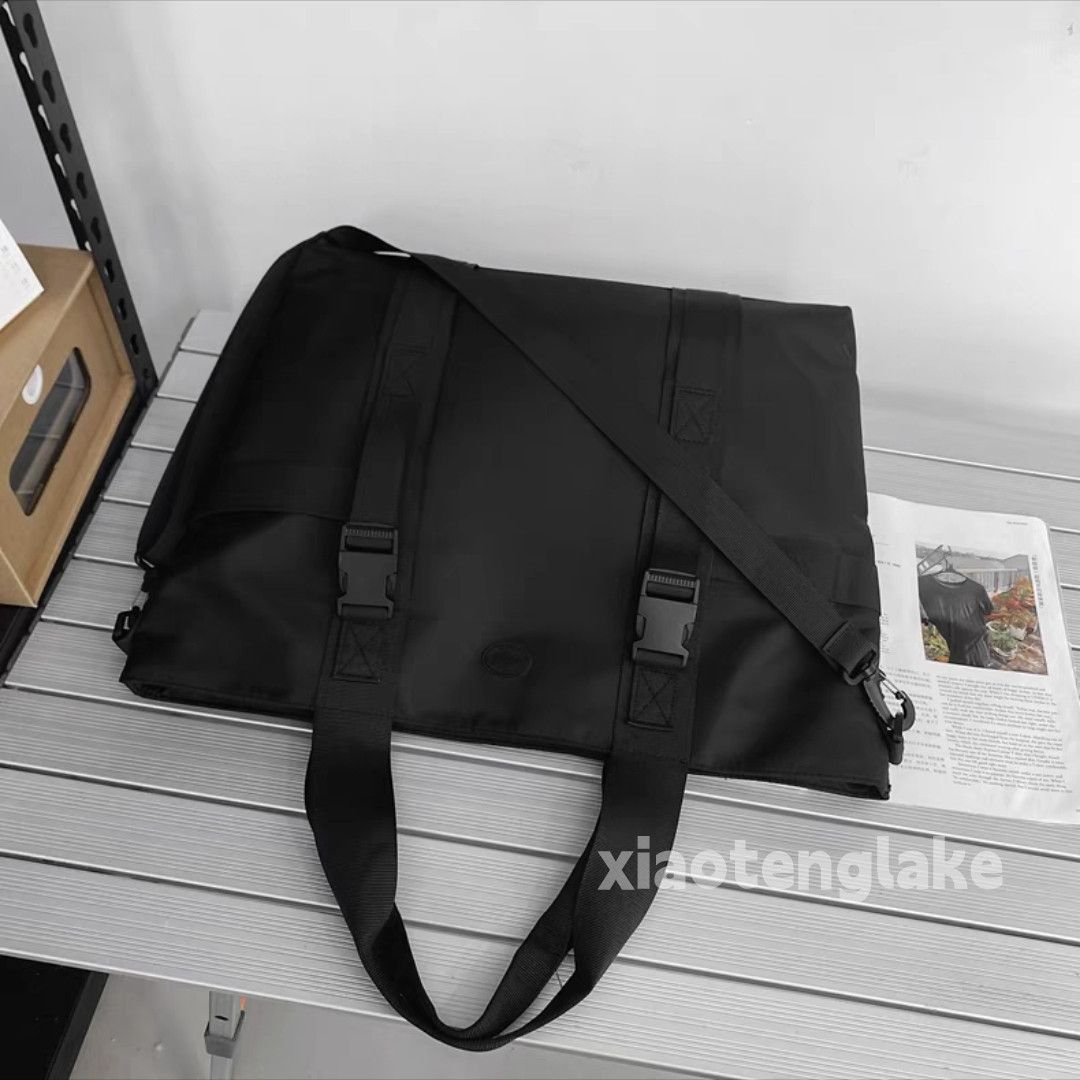 Designer × Japanese Brand utility tote outdoor sports crossbody bag Size ONE SIZE - 2 Thumbnail