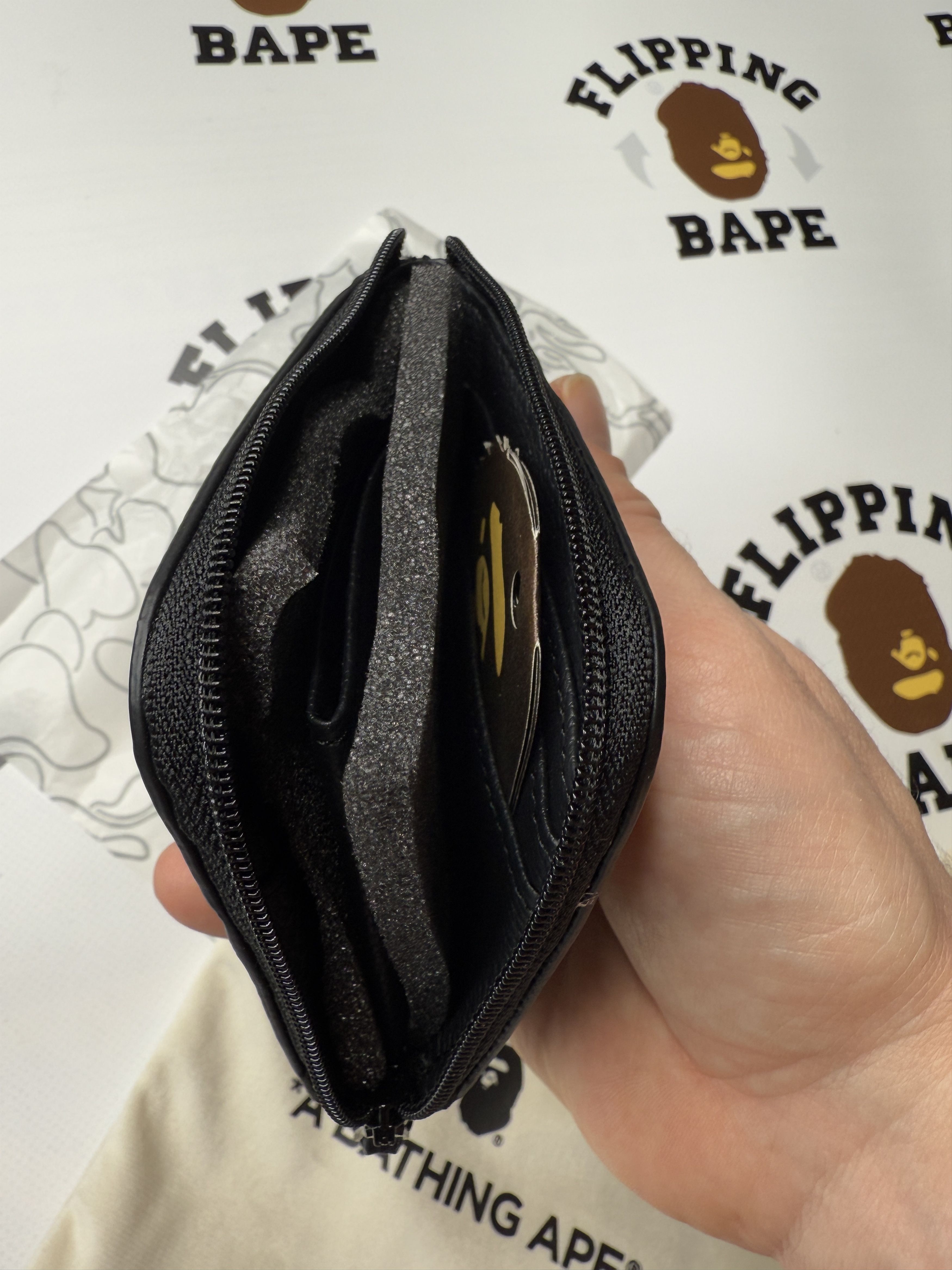 Bape BAPE SHARK MINI WALLET Size ONE SIZE - 11 Thumbnail