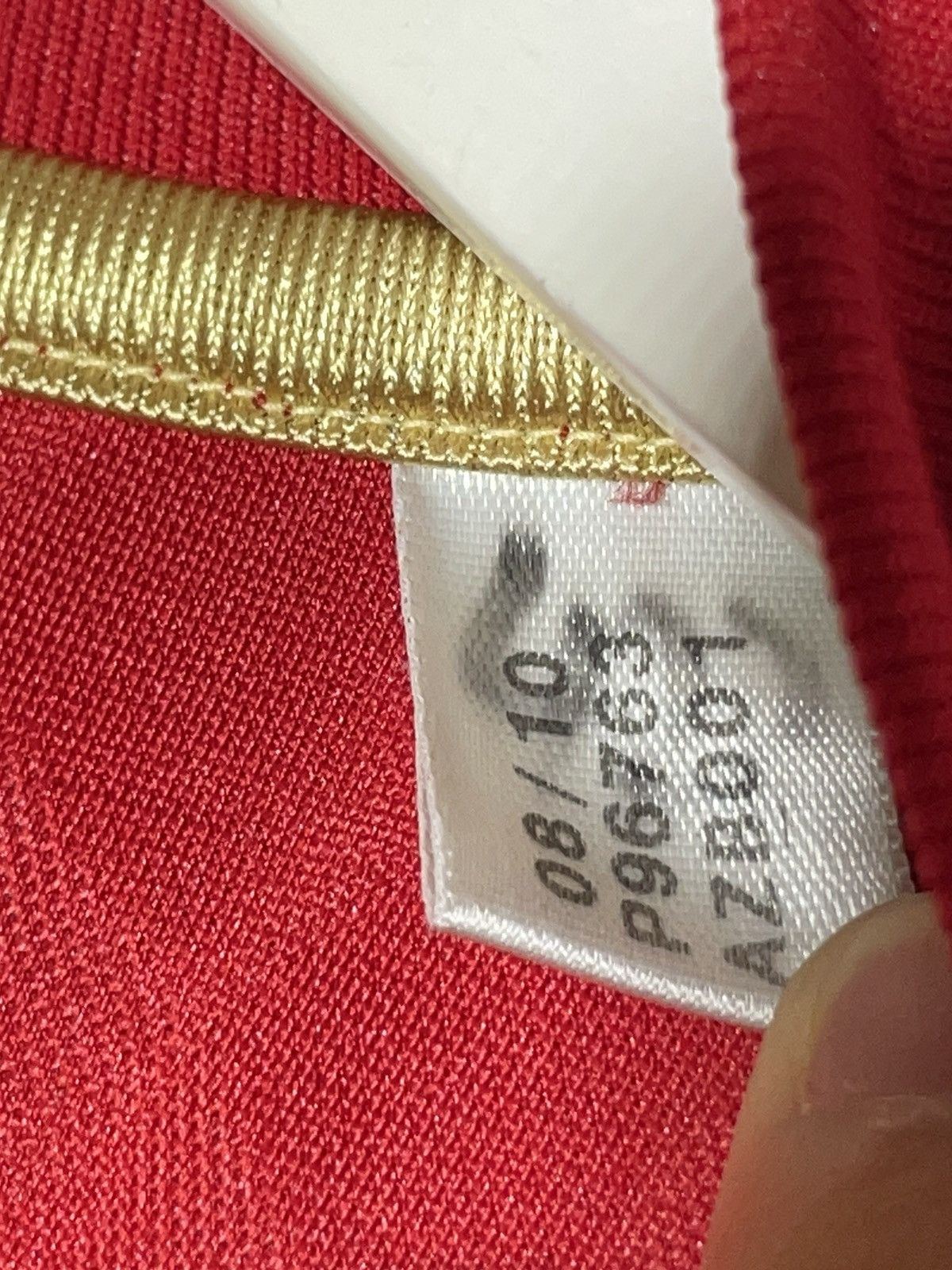 Adidas × Vintage Liverpool FC Adidas 2011/12 Home Y2k Football Shirt Size US M / EU 48-50 / 2 - 14 Thumbnail