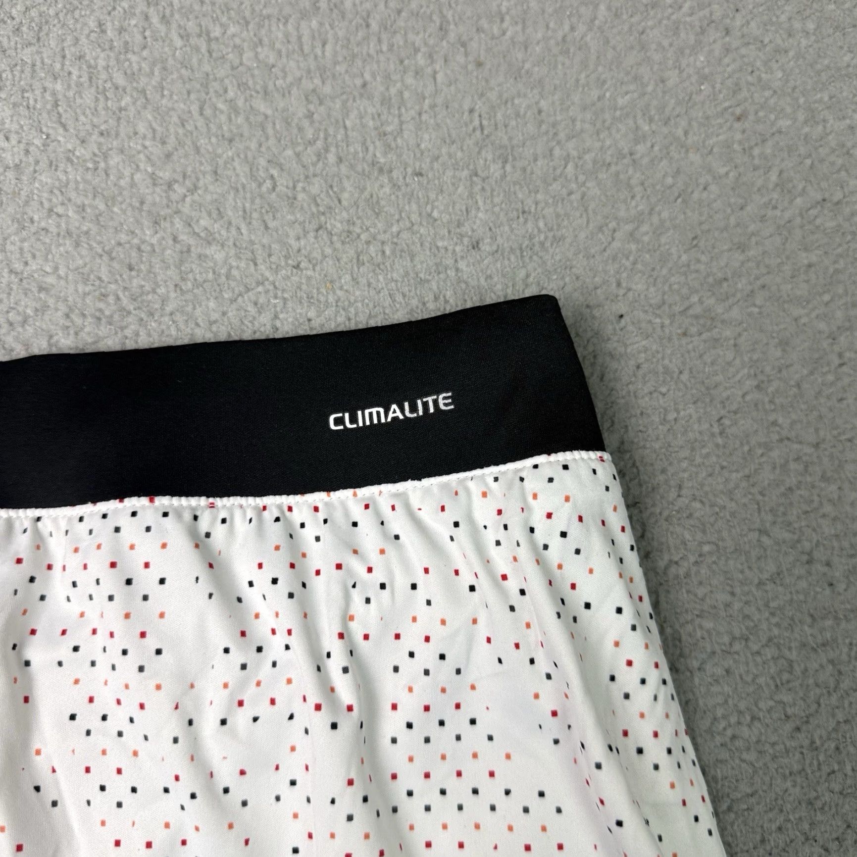 Adidas VINTAGE Adidas Tennis Skirt Womens Small White Spotted Dots Skort Climalite S Size 28" / US 6 / IT 42 - 7 Thumbnail