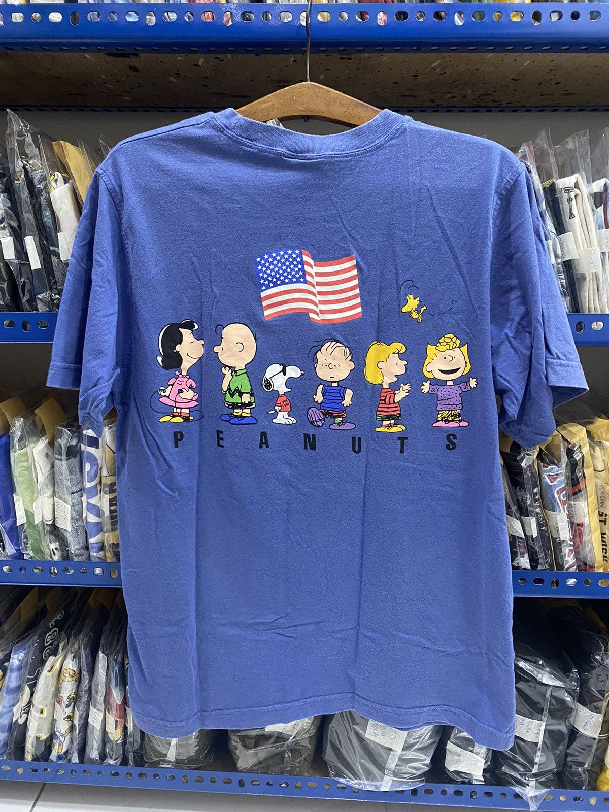 Vintage PEANUTS AMERICA TSHIRT Size US M / EU 48-50 / 2 - 4 Thumbnail