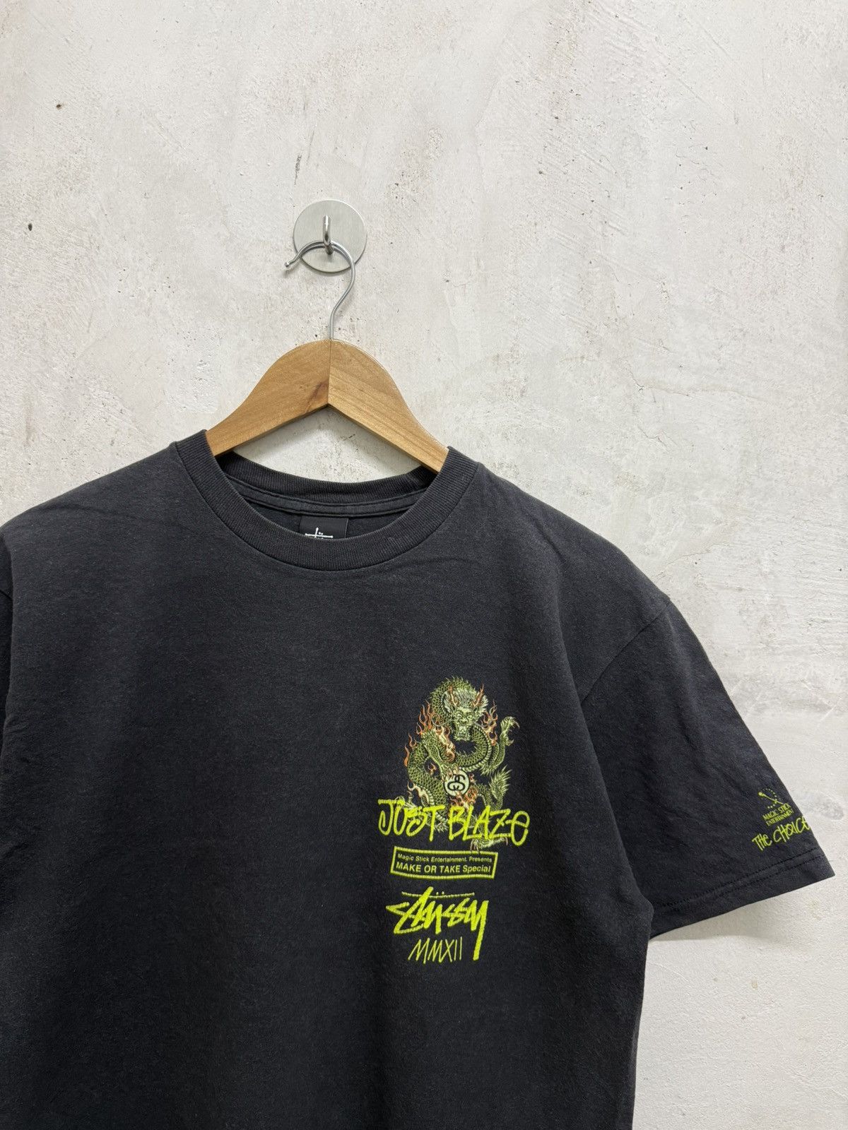 Stussy 2000s Stussy Dragon X Magic Stick X Just Blaze Sun Faded Tee Size US M / EU 48-50 / 2 - 5 Thumbnail