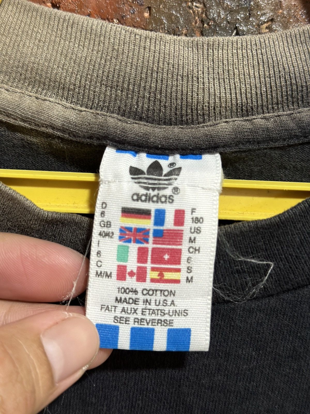 Adidas Thrashed Vintage 90s Adidas Big Logo Sun Faded Tee Size US M / EU 48-50 / 2 - 4 Thumbnail