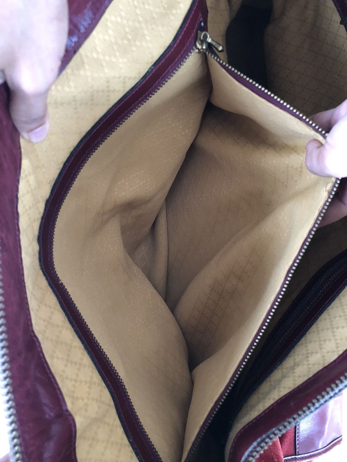 Gucci Vintage GUCCI suede duffle bag Size ONE SIZE - 22 Thumbnail