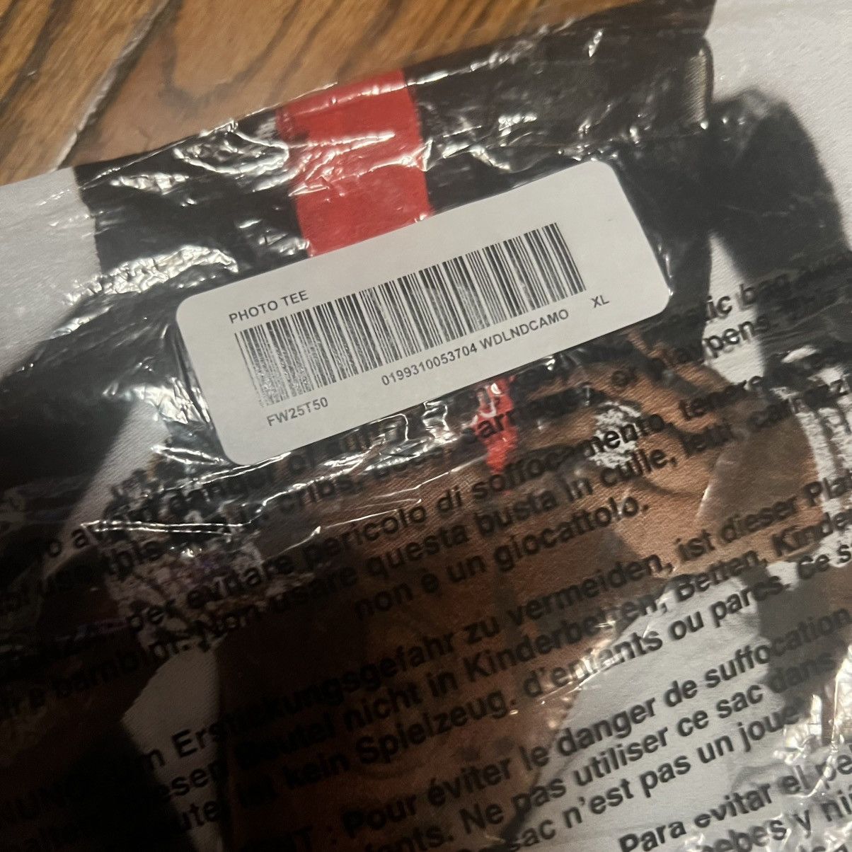 Supreme In Hand Supreme Playboi Carti Photo Tee Woodland Camo XL Size US XL / EU 56 / 4 - 5 Thumbnail