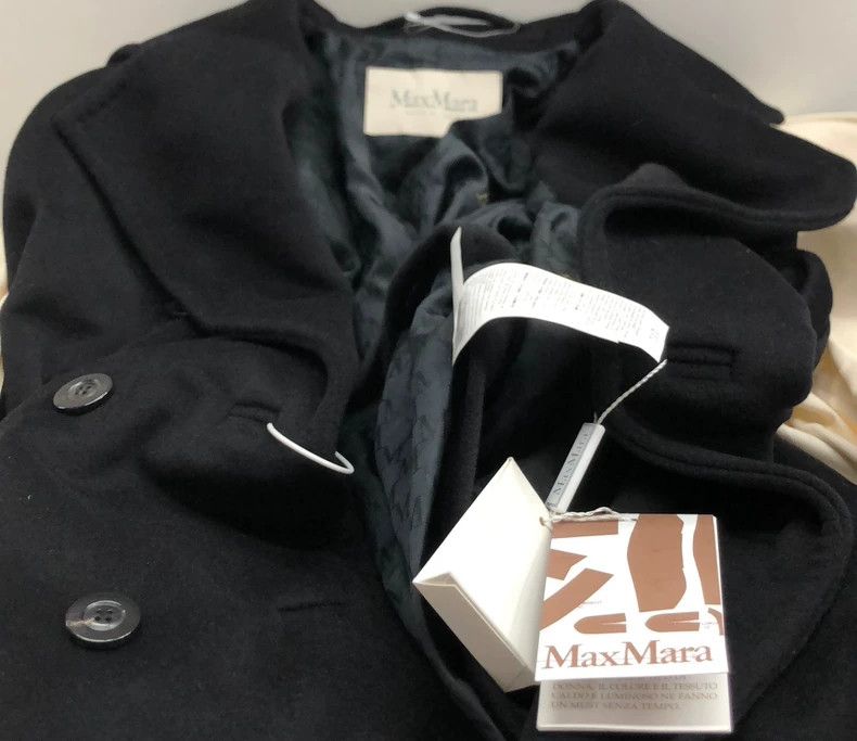 Max Mara Max Mara Long black coat Size M / US 6-8 / IT 42-44 - 4 Thumbnail