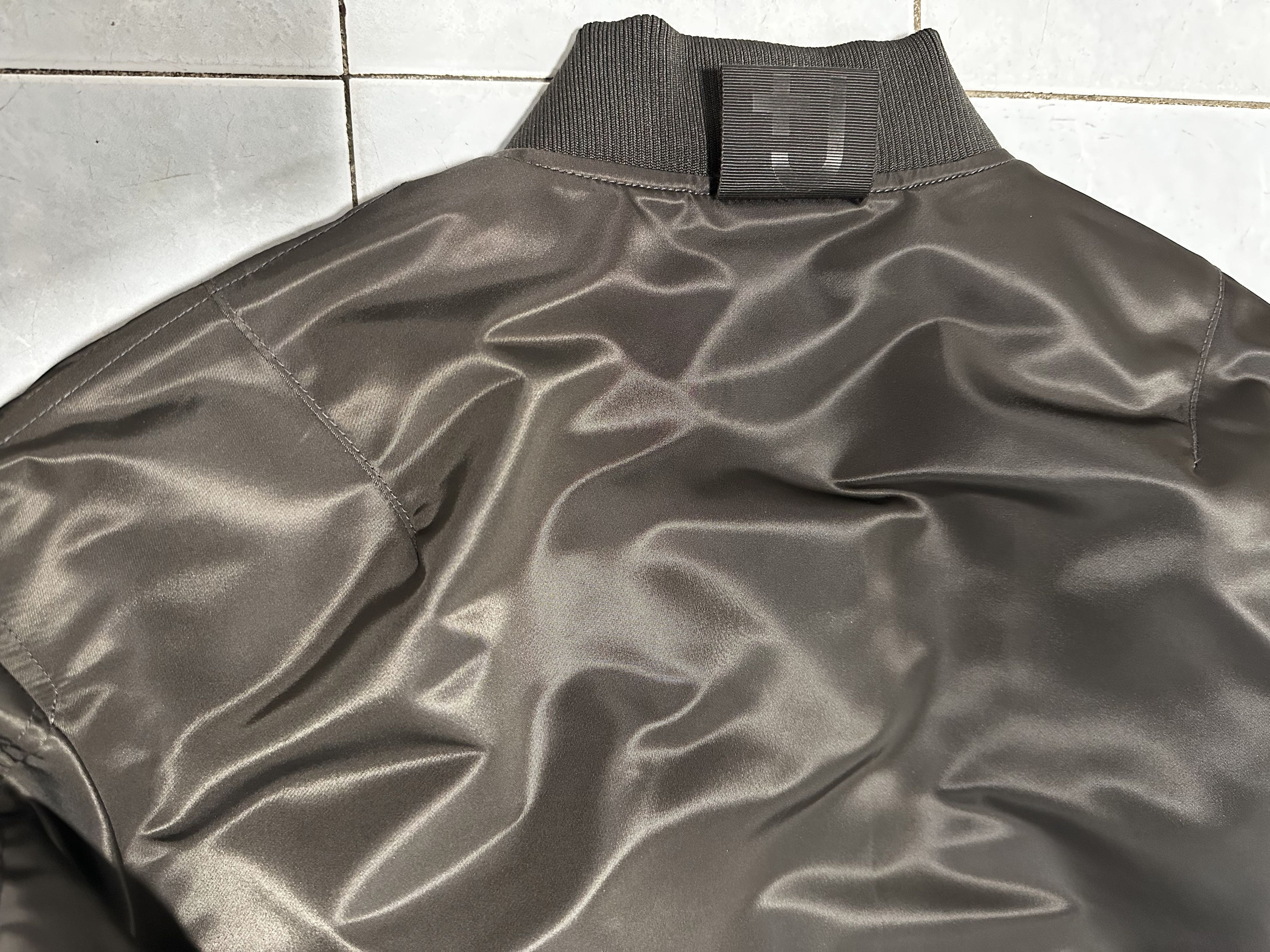 Jil Sander × Uniqlo +J oversized hybrid down M-A1 bomber Size US XS / EU 42 / 0 - 3 Thumbnail