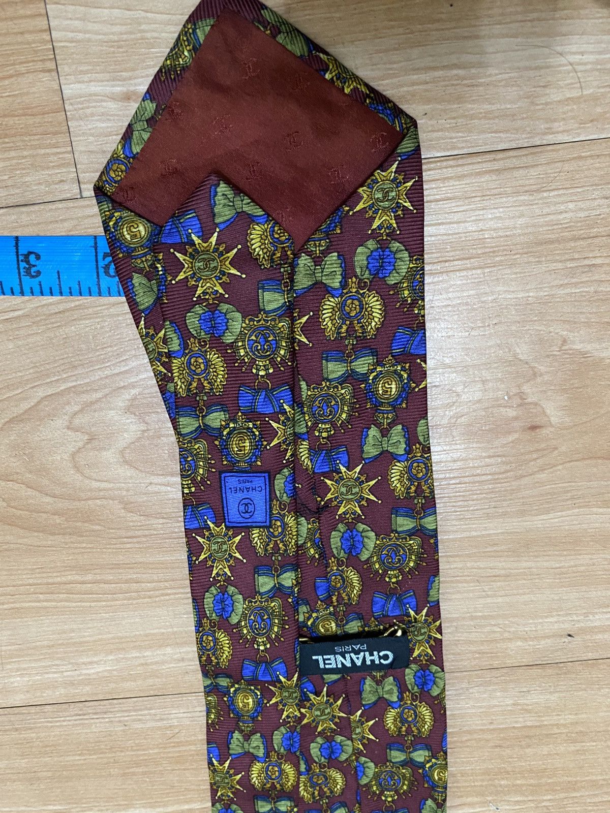 Chanel 💥Grails💥 vintage chanel tie 100% silk nice design Size ONE SIZE - 4 Thumbnail