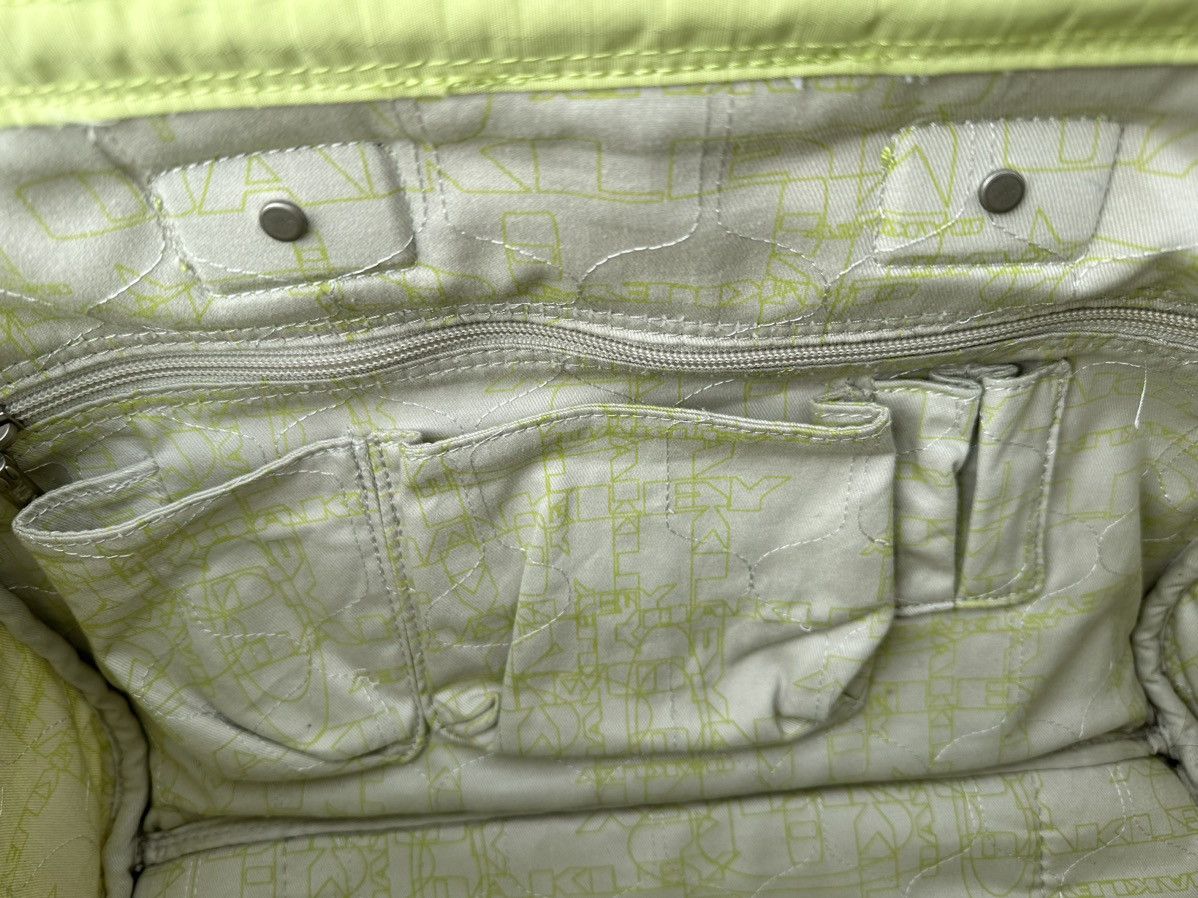 Oakley Crazy Vintage Oakley Heavy Duty Metal Frame Hand Bag drill Size ONE SIZE - 10 Thumbnail