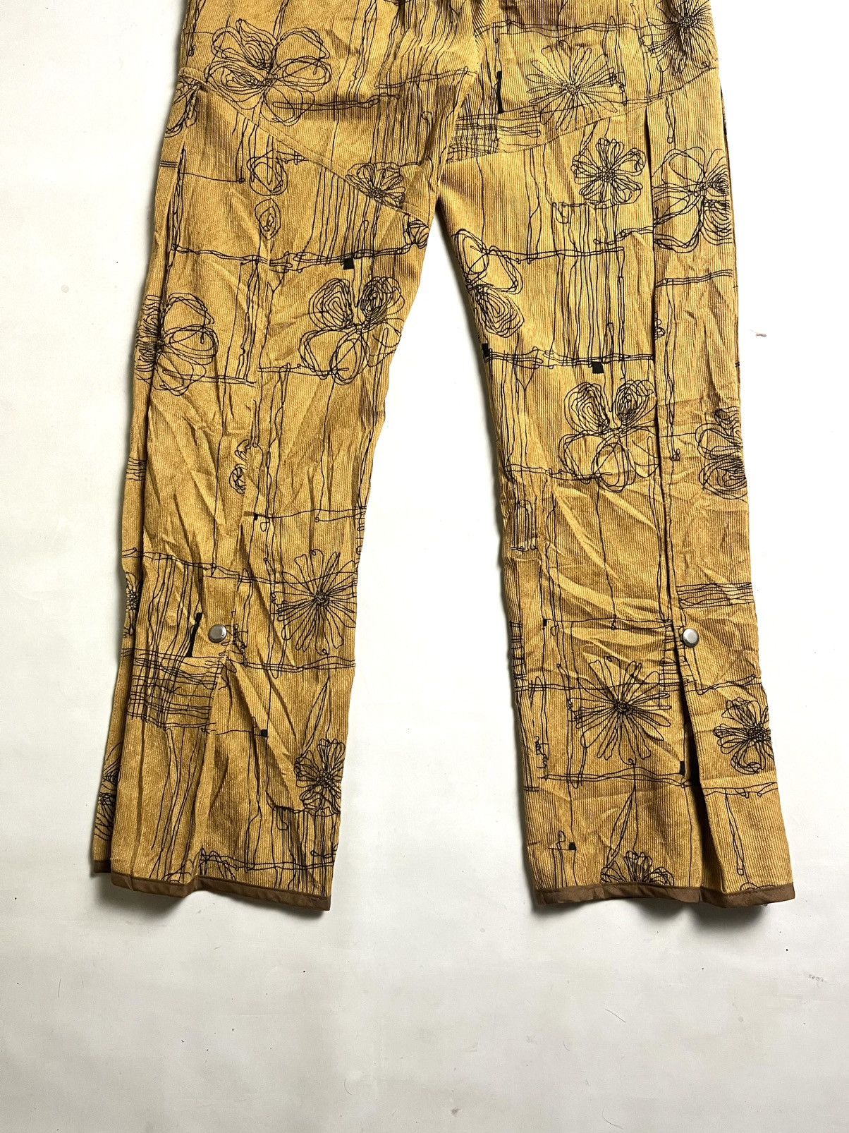 Andersson Bell 💸ACCEPT BINDING💸 Andersson Bell Celina Flower Trousers Size 26" / US 2 / IT 38 - 8 Thumbnail