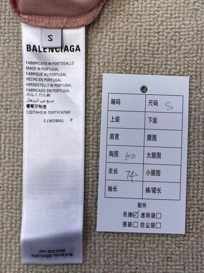 Balenciaga Balenciaga Monogrammed Crew Neck Pullover Short Sleeve Dro Size US S / EU 44-46 / 1 - 5 Thumbnail