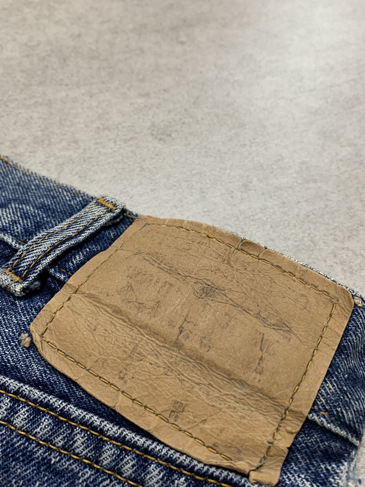Levi's Vintage Clothing 90s Rare Levi 416 Orange tag Wide leg Faded denim jeans Size US 32 / EU 48 - 5 Thumbnail