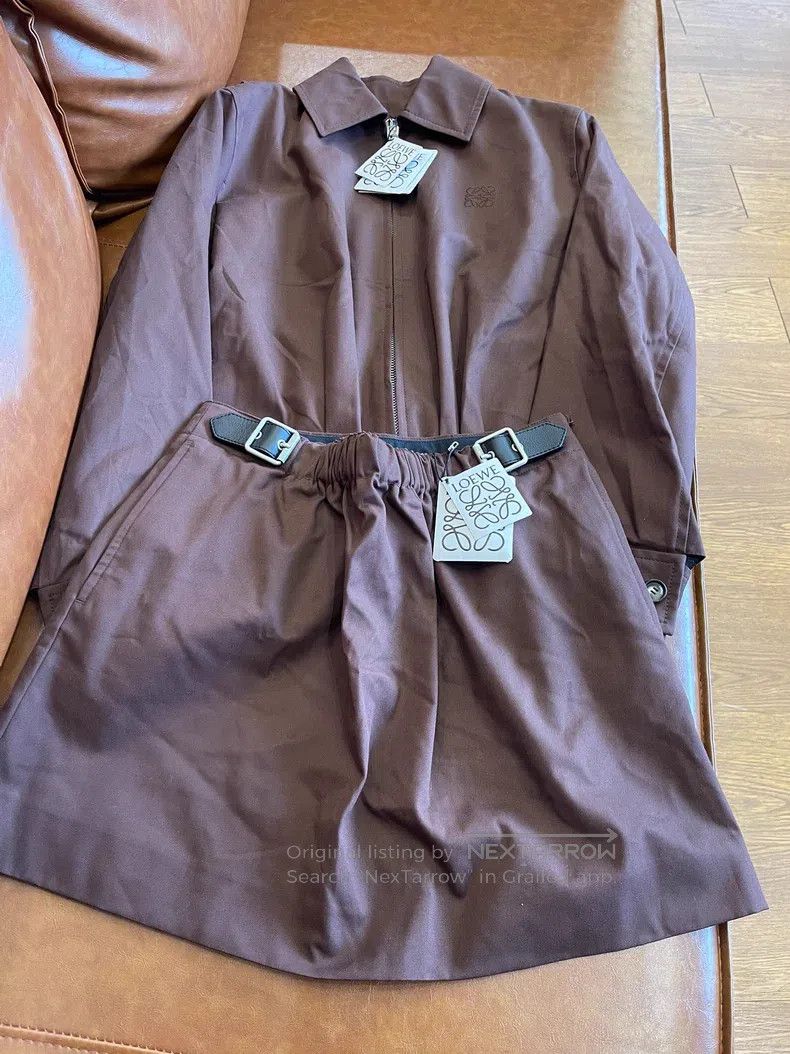 Loewe Loewe Suit, jacket + skirt Size 4XL / US 24-26 - 1 Thumbnail