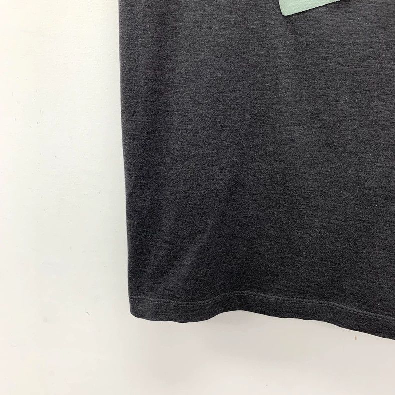 Louis Vuitton Louis Vuitton Short sleeves with black logo, cotton crewne Size US S / EU 44-46 / 1 - 4 Thumbnail