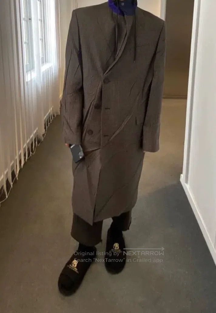 Balenciaga Balenciaga Plaid Coat Size US S / EU 44-46 / 1 - 7 Thumbnail