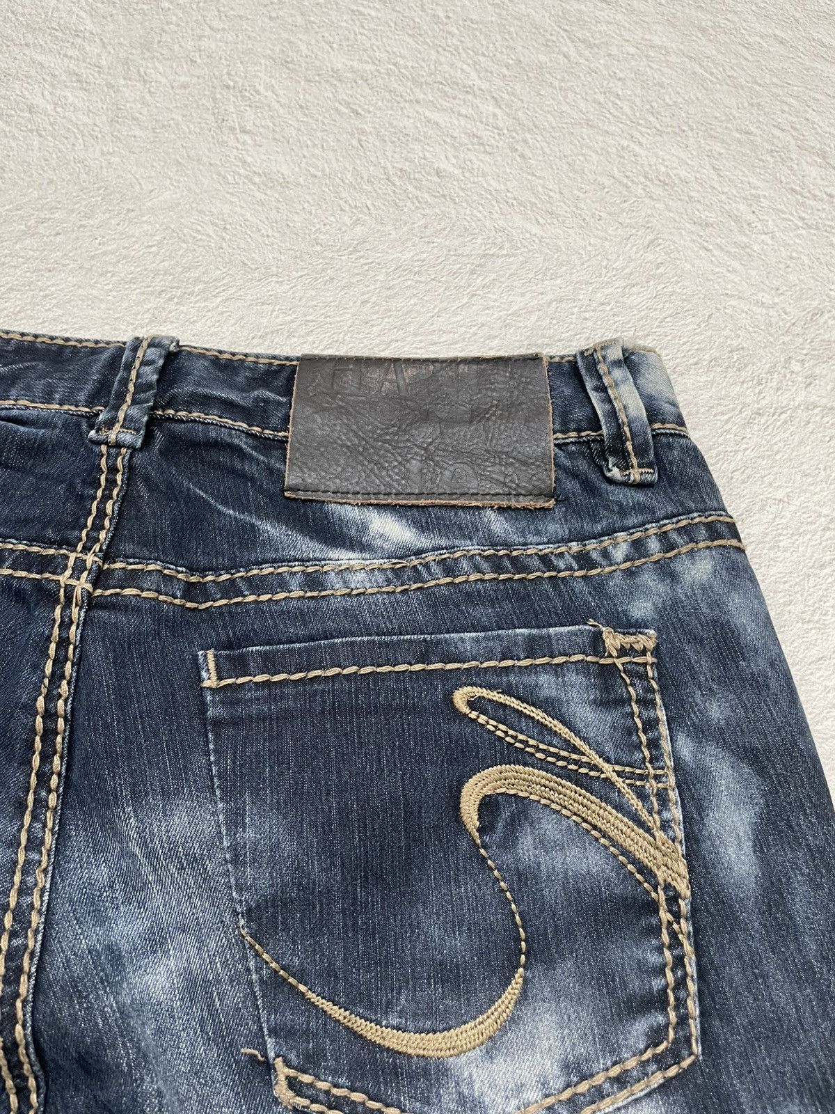 Hysteric Glamour 2000s Vintage Acid Washed Hangten Fading Denim Y2K Size US 29 - 8 Thumbnail