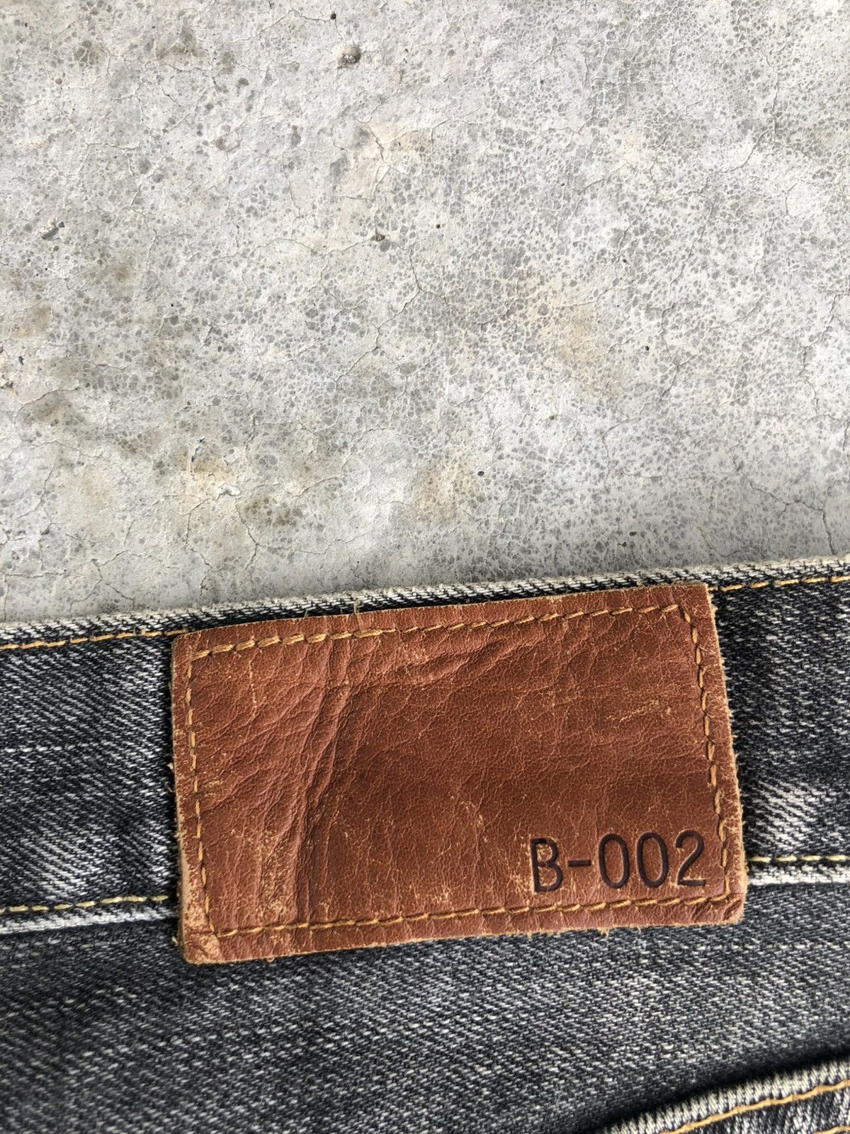 If Six Was Nine Japanese Uniqlo Flared Jeans Bootcut Distressed Denim Size US 30 / EU 46 - 18 Thumbnail