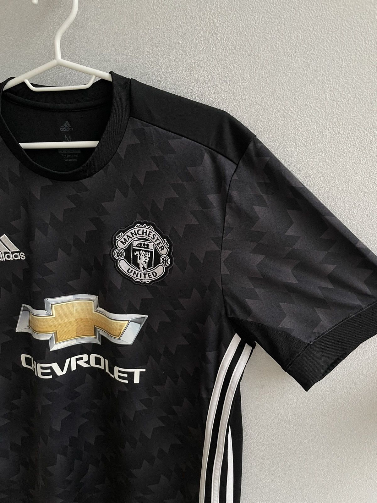 Vintage Manchester United 2017 2018 Soccer Football Jersey Shirt Size US M / EU 48-50 / 2 - 4 Thumbnail