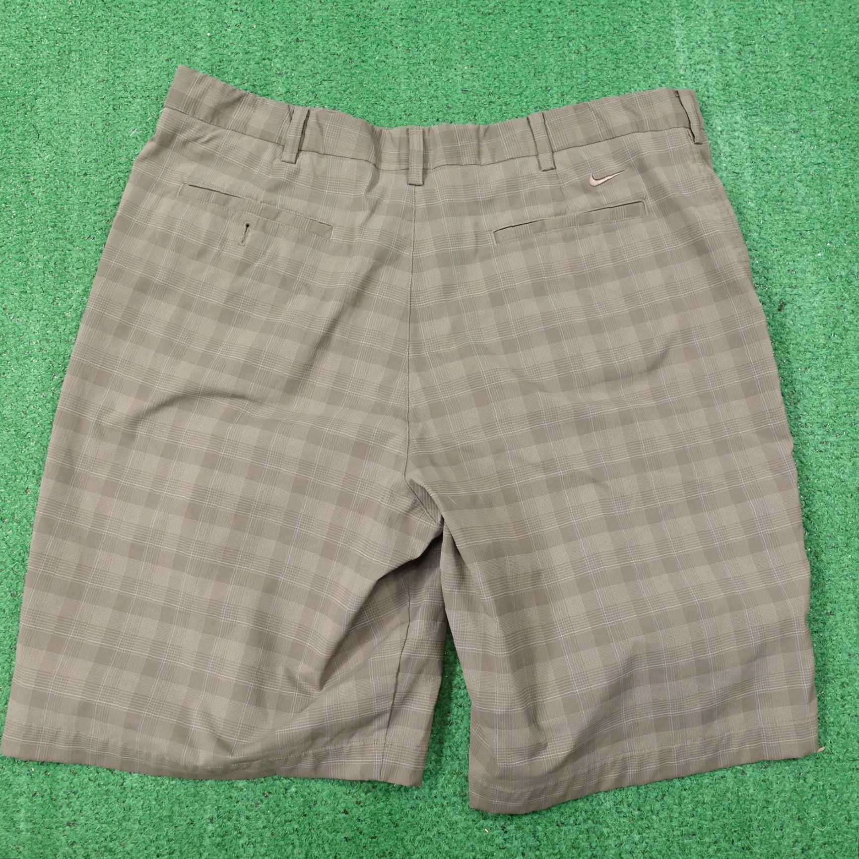 Nike NIKE GOLF FIT DRY DRIFIT BROWN PLAID CHECK SHORTS MENS SIZE 40 (39) READ Size US 40 / EU 56 - 3 Thumbnail