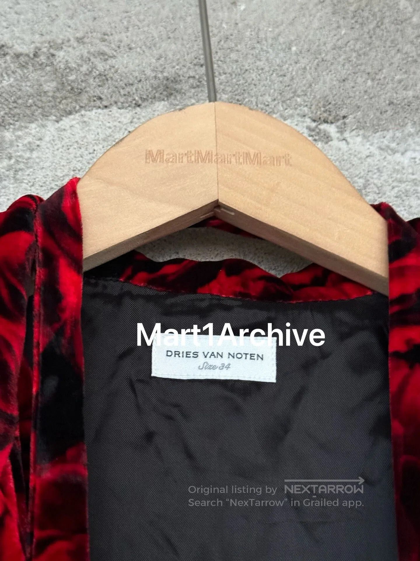 Dries Van Noten Dries Van Noten Red Velvet Rose Coat. Size XXS / US 00 / IT 34 - 6 Thumbnail