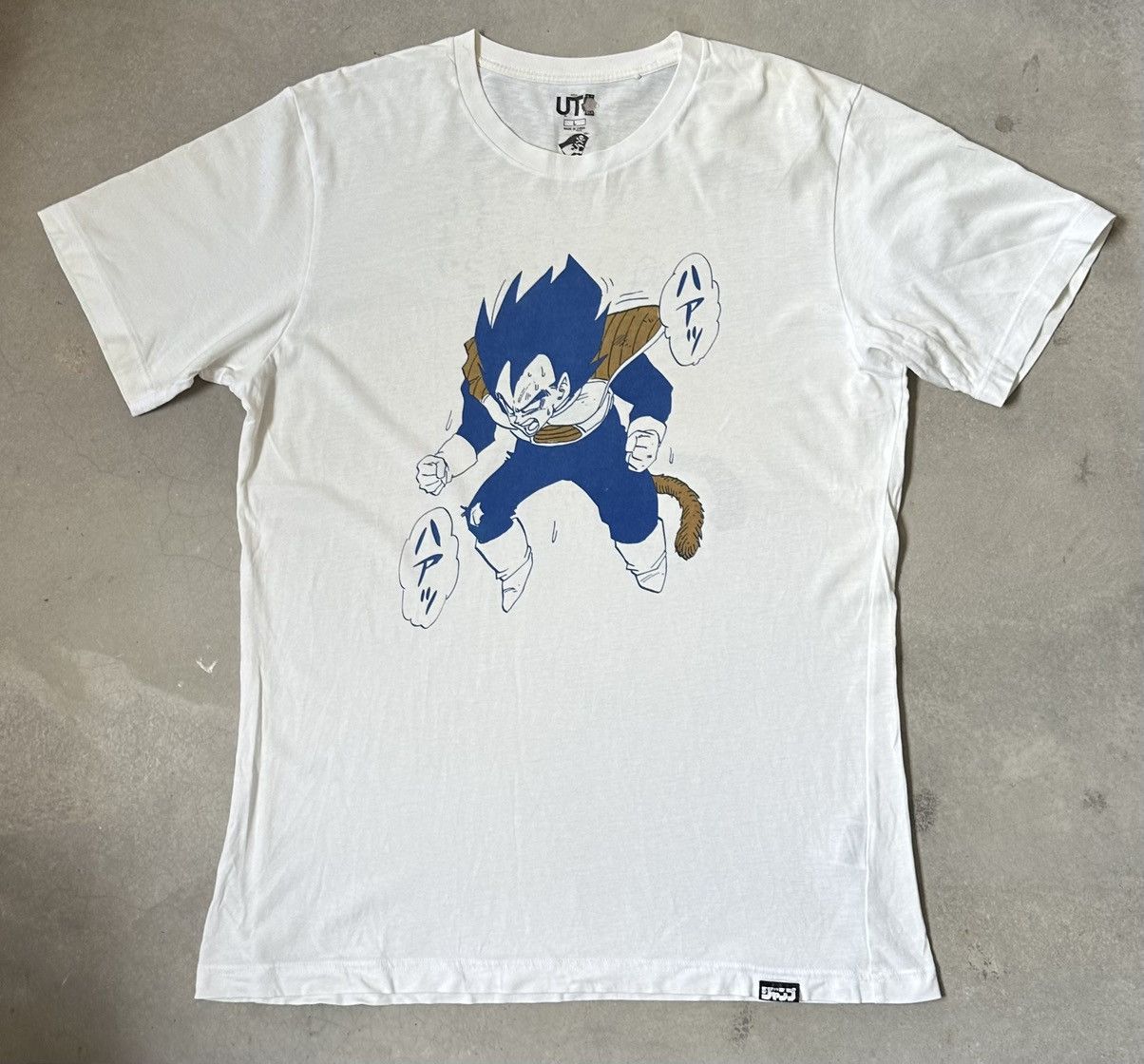 DRAGON BALL UNIQLO TEE