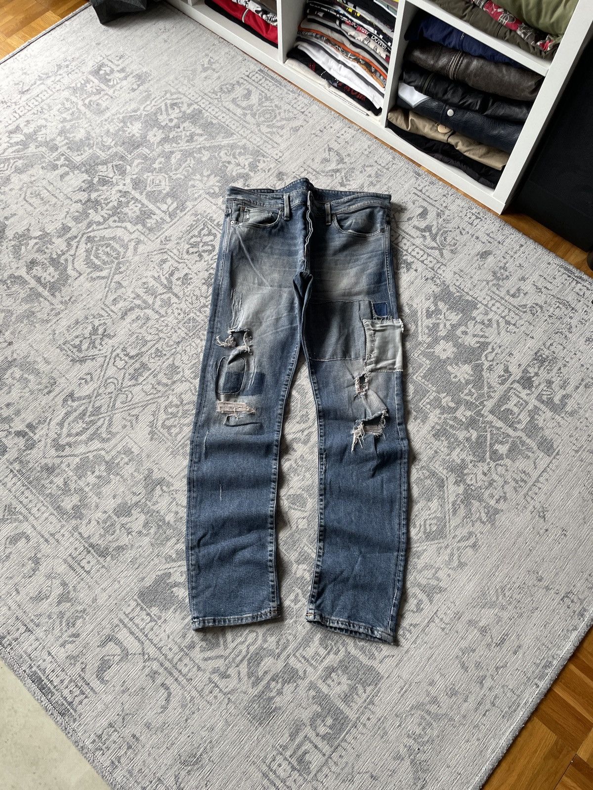 Japanese Brand Vintage Skinny Jeans Slim Fit Distressed Patchwork Japanese Size US 32 / EU 48 - 1 Thumbnail