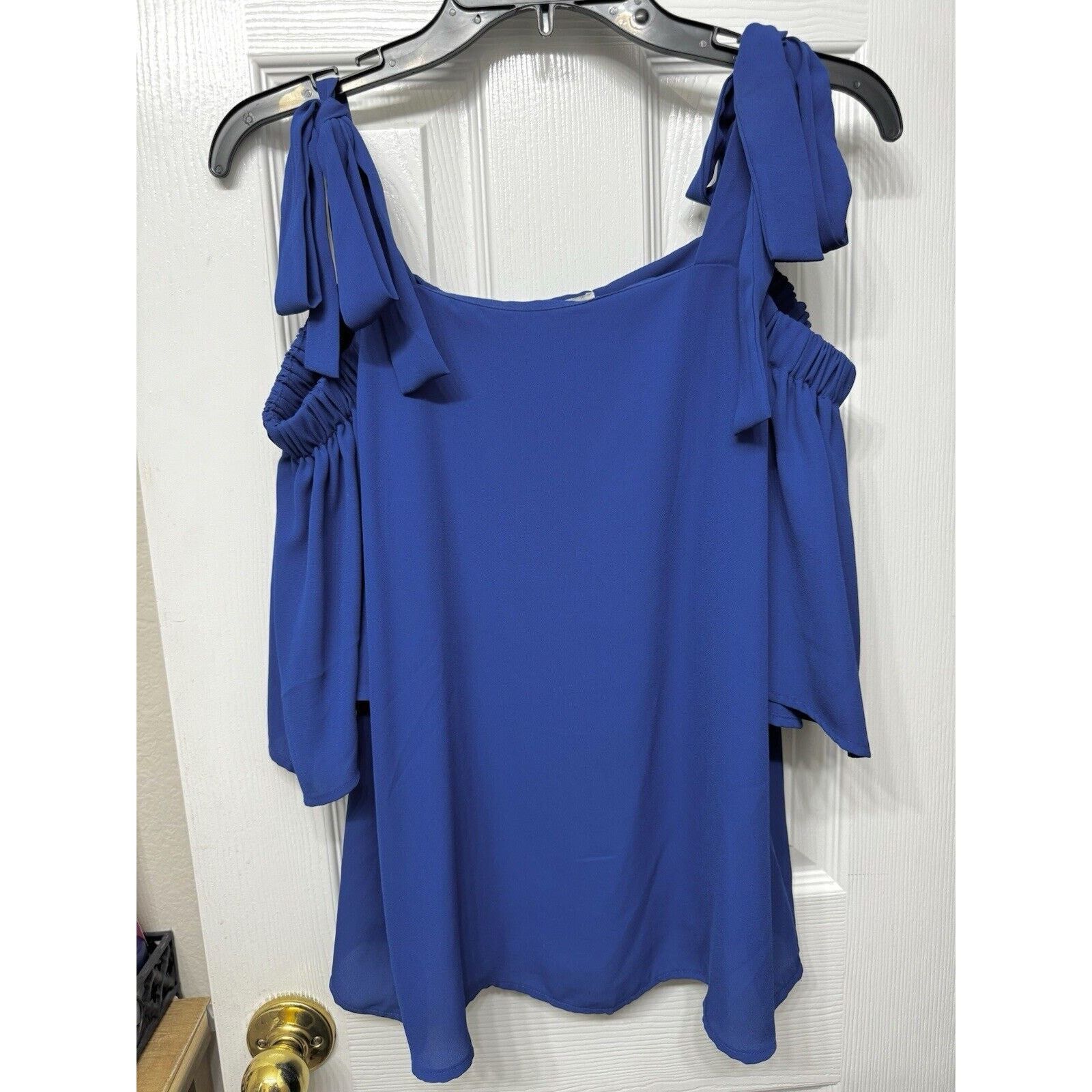 Other New York & Co. Sweet Pea Cold Shoulder Blouse, Straps Tie S Size S / US 4 / IT 40 - 2 Thumbnail