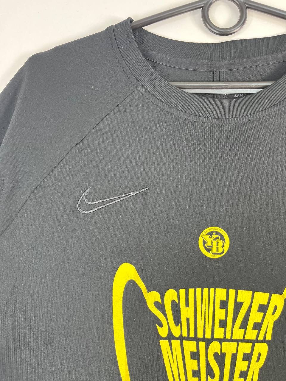 Nike BSC Young Boys Schweizer Meister 2021 T-Shirt Football XL Size US XL / EU 56 / 4 - 2 Thumbnail