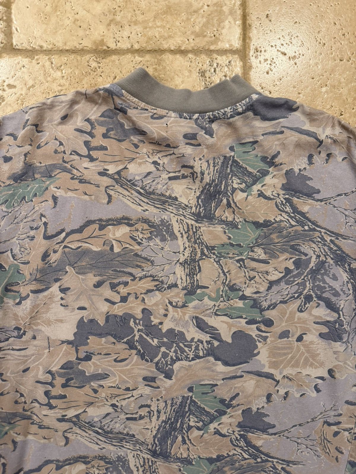 Yeezy Yeezy Season 4 Kanye West Real Tree Camo Long Sleeve T-Shirt Size US M / EU 48-50 / 2 - 14 Thumbnail