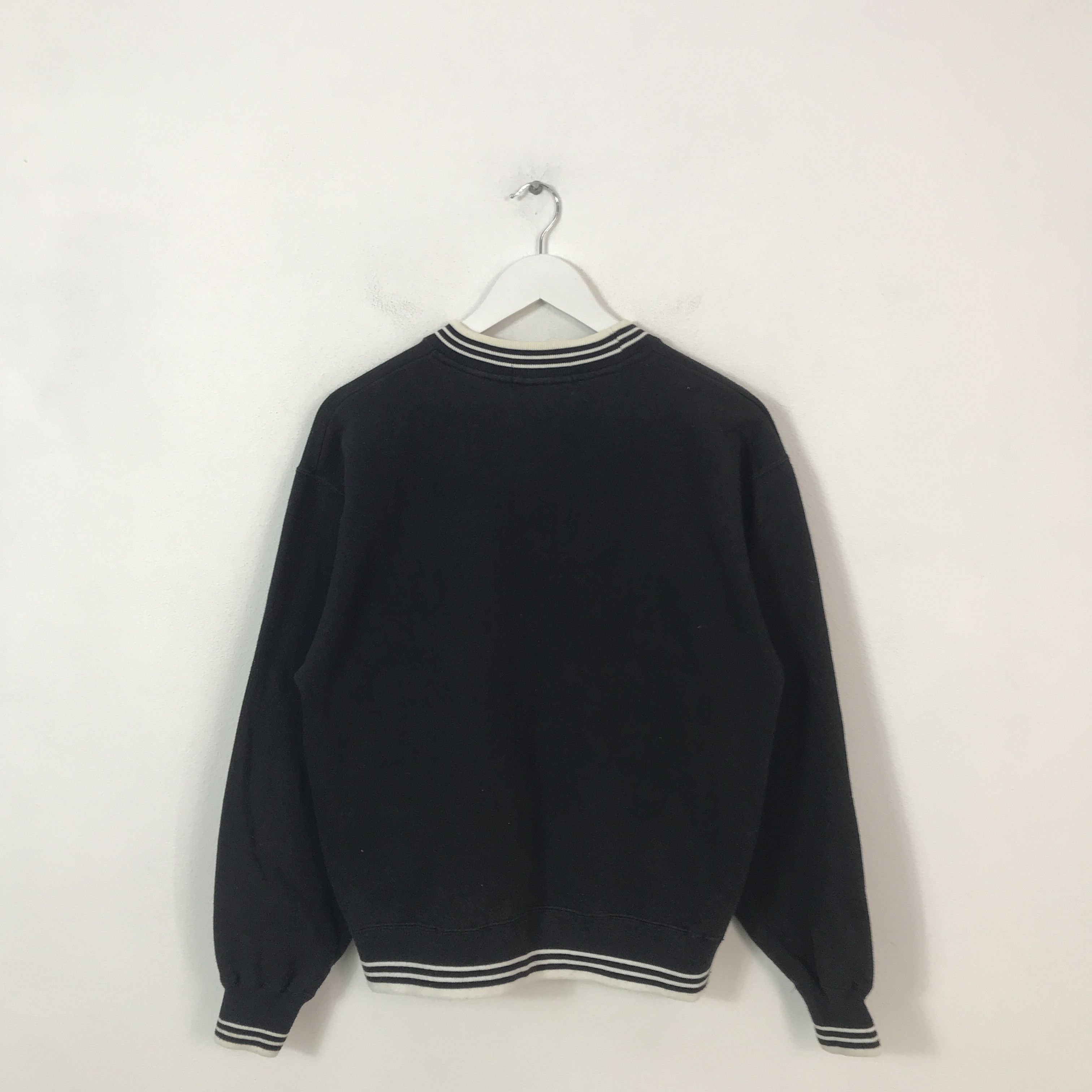 Japanese Brand vintage bitch Skateboards sweatshirt K62B13 Size US L / EU 52-54 / 3 - 3 Thumbnail