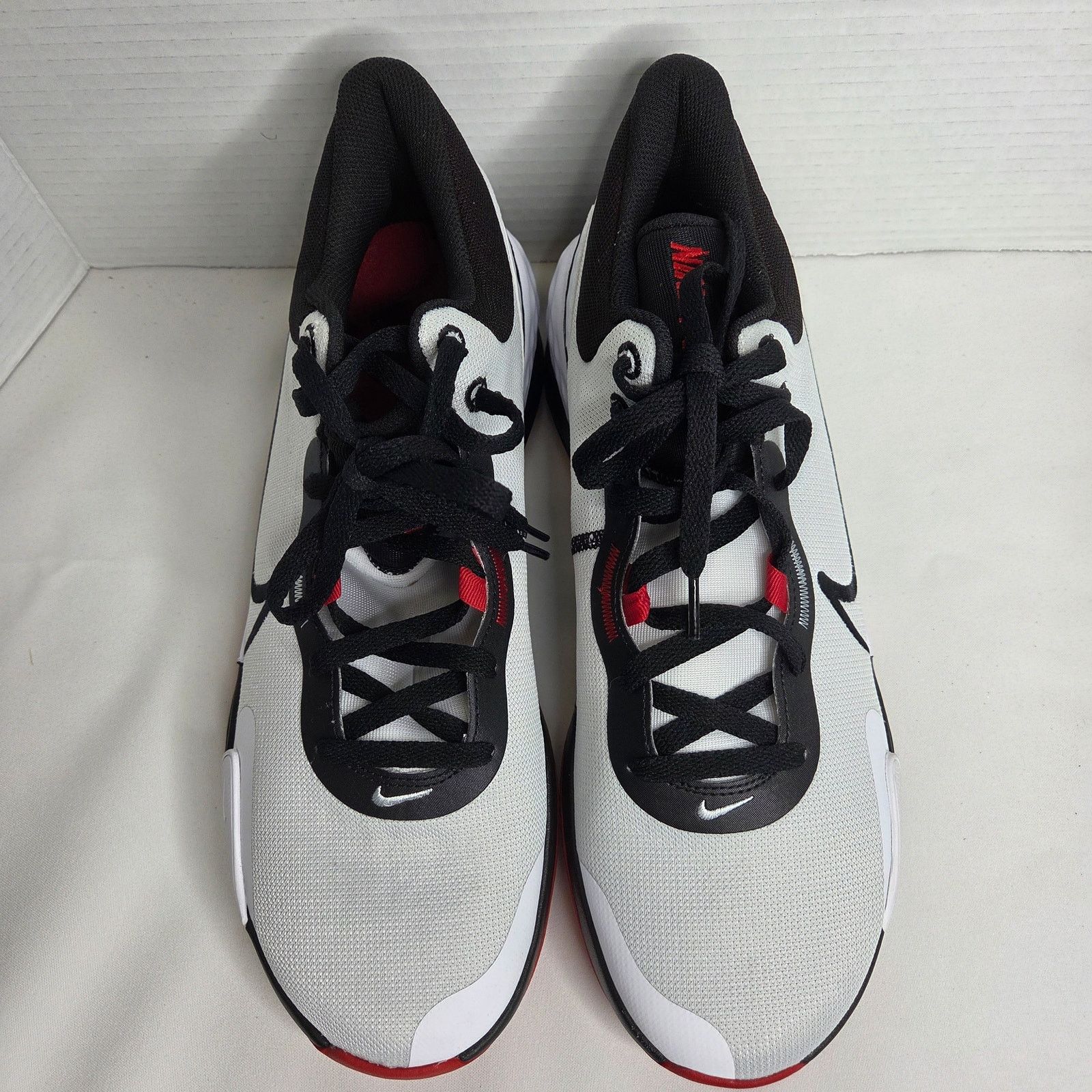 Nike Nike Renew Elevate 3 Pure Platinum Size 13 DD9304-100 Size US 13 / EU 46 - 2 Thumbnail