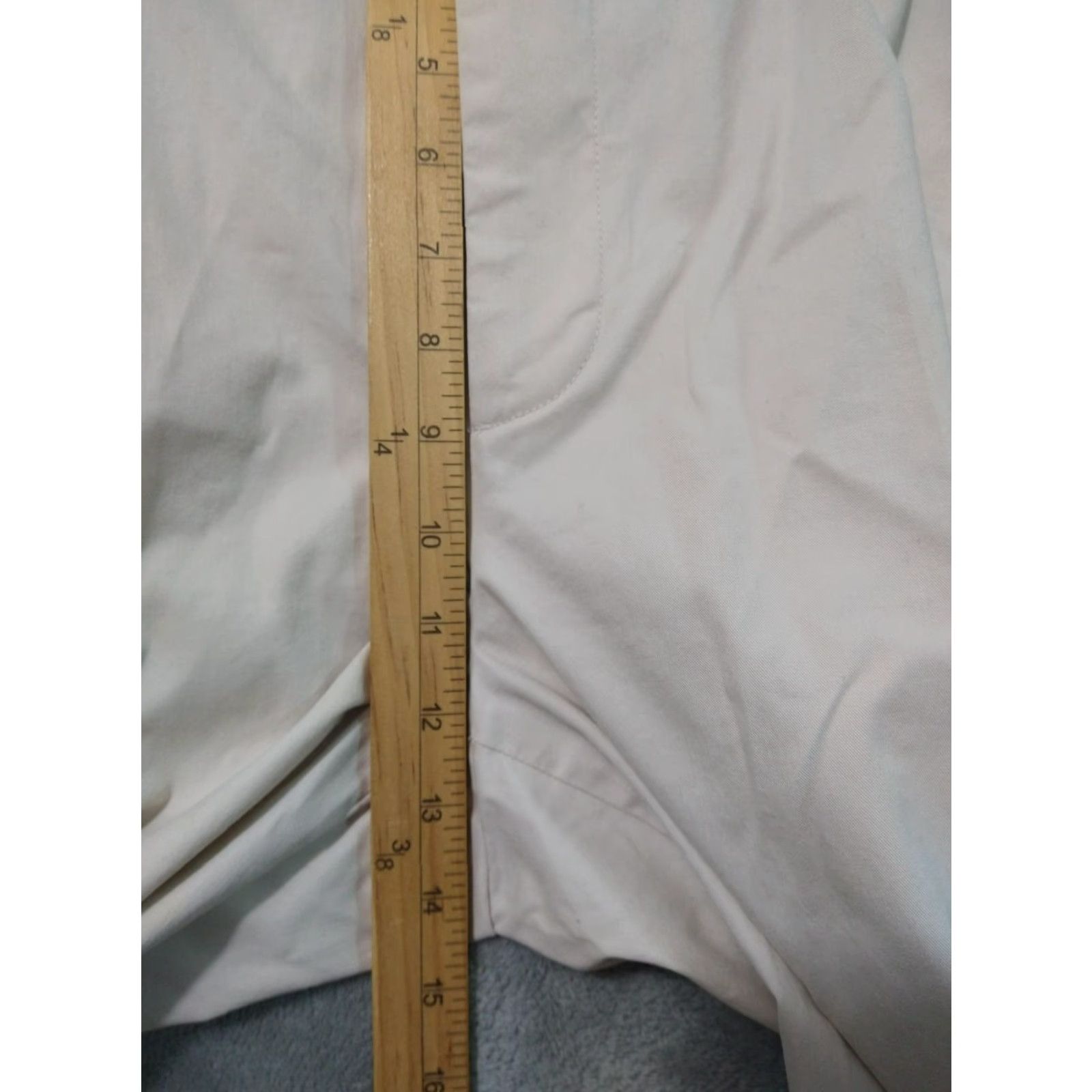 Brooks Brothers Brooks Brothers Mens Pants 35x32 Beige Chino Pleated Tapered Leg Cuffed Cotton Size US 35 - 4 Thumbnail
