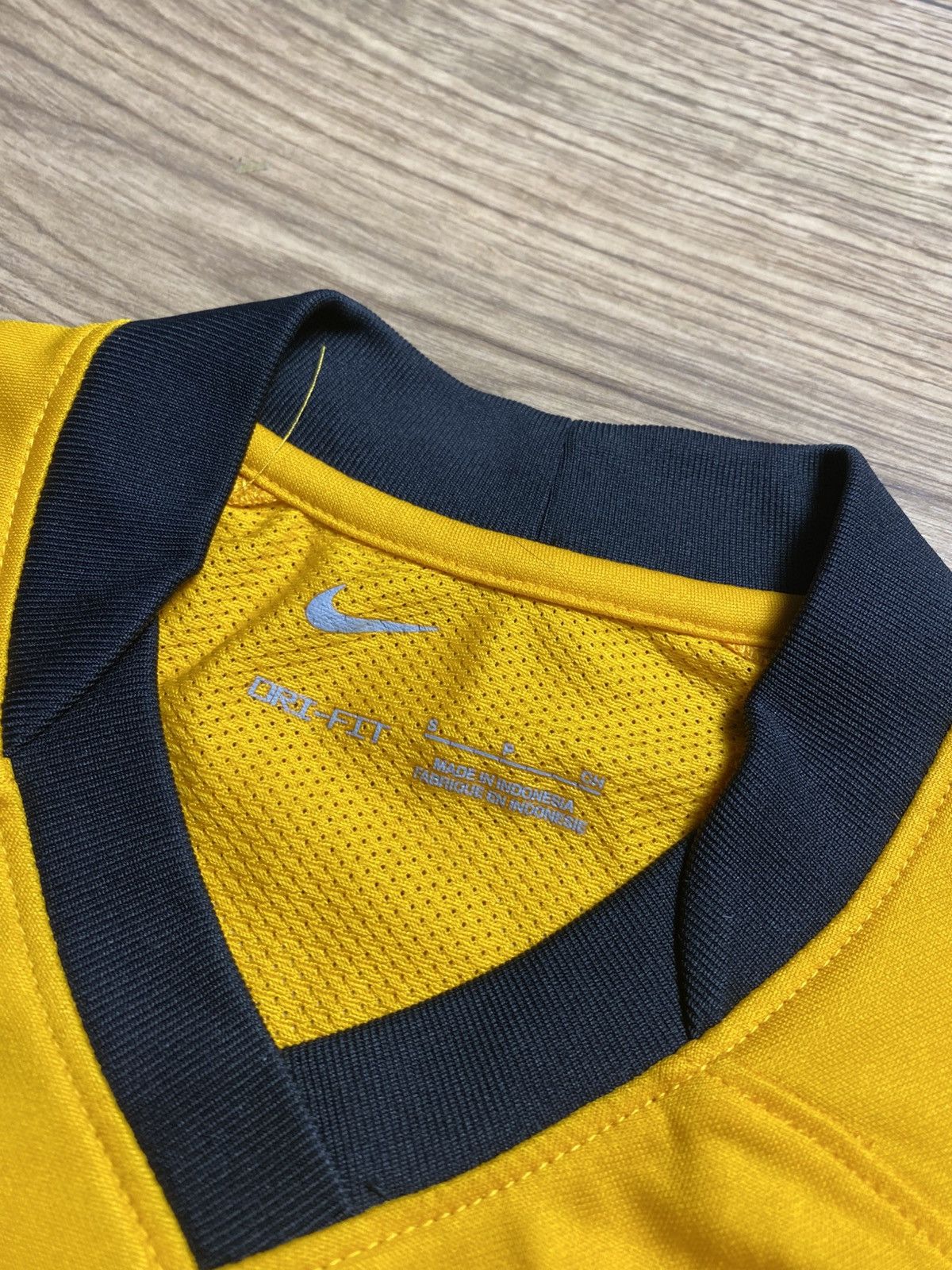 Nike Nike Kaizer Chiefs FC 2021-22 Home Soccer Jersey Yellow sz-s Size US S / EU 44-46 / 1 - 5 Thumbnail
